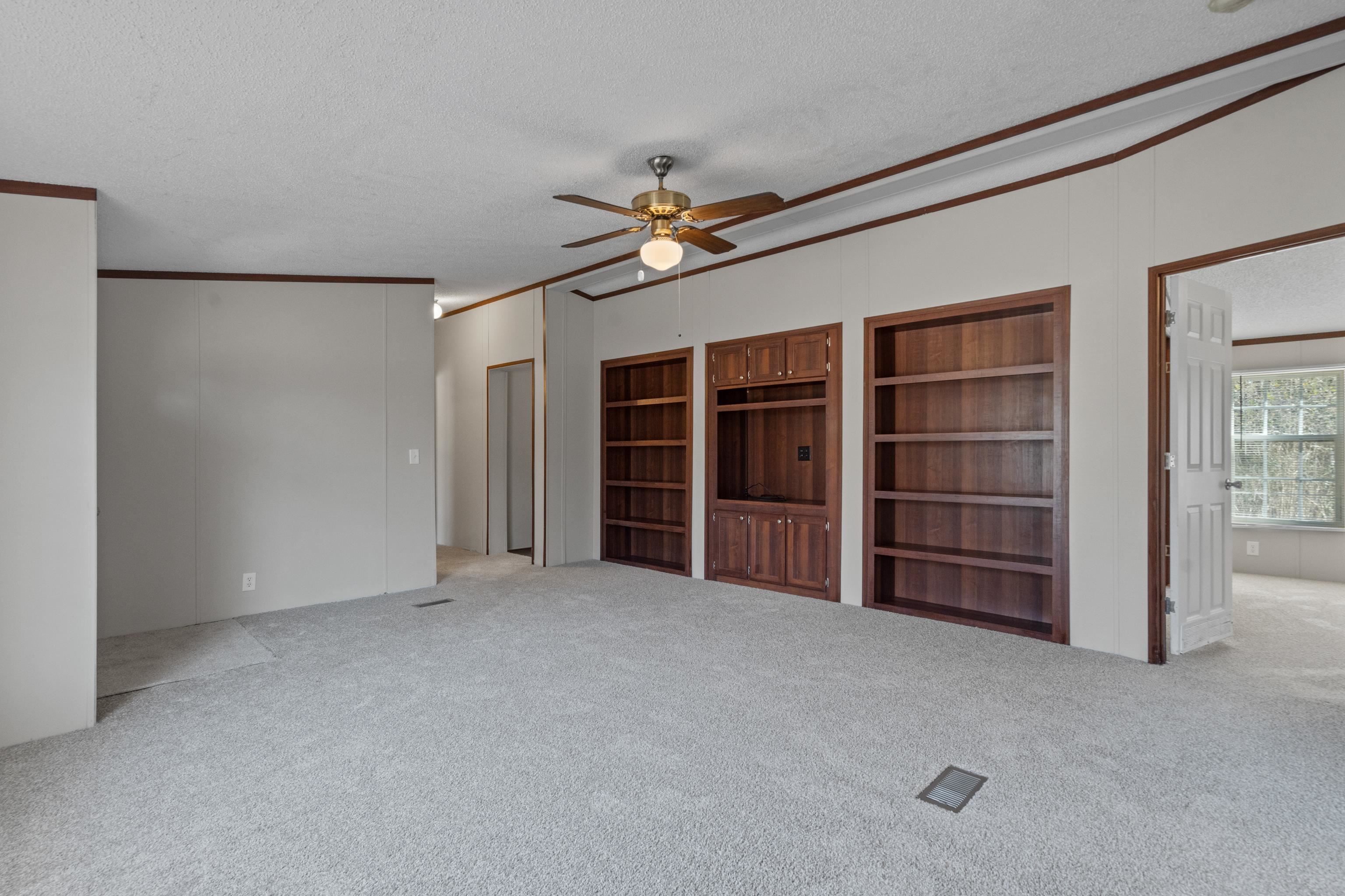 ANDER WAT - Residential