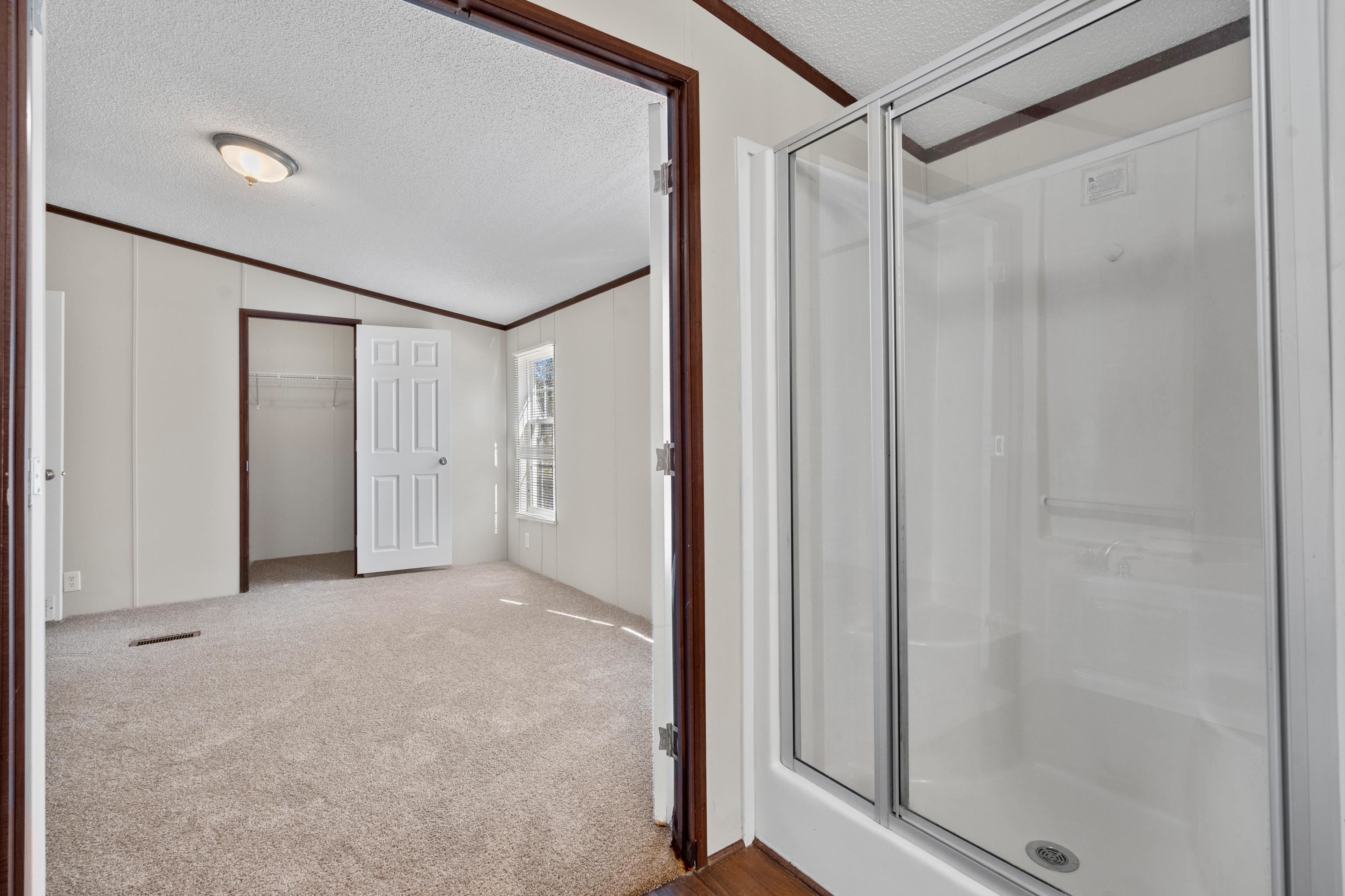 ANDER WAT - Residential