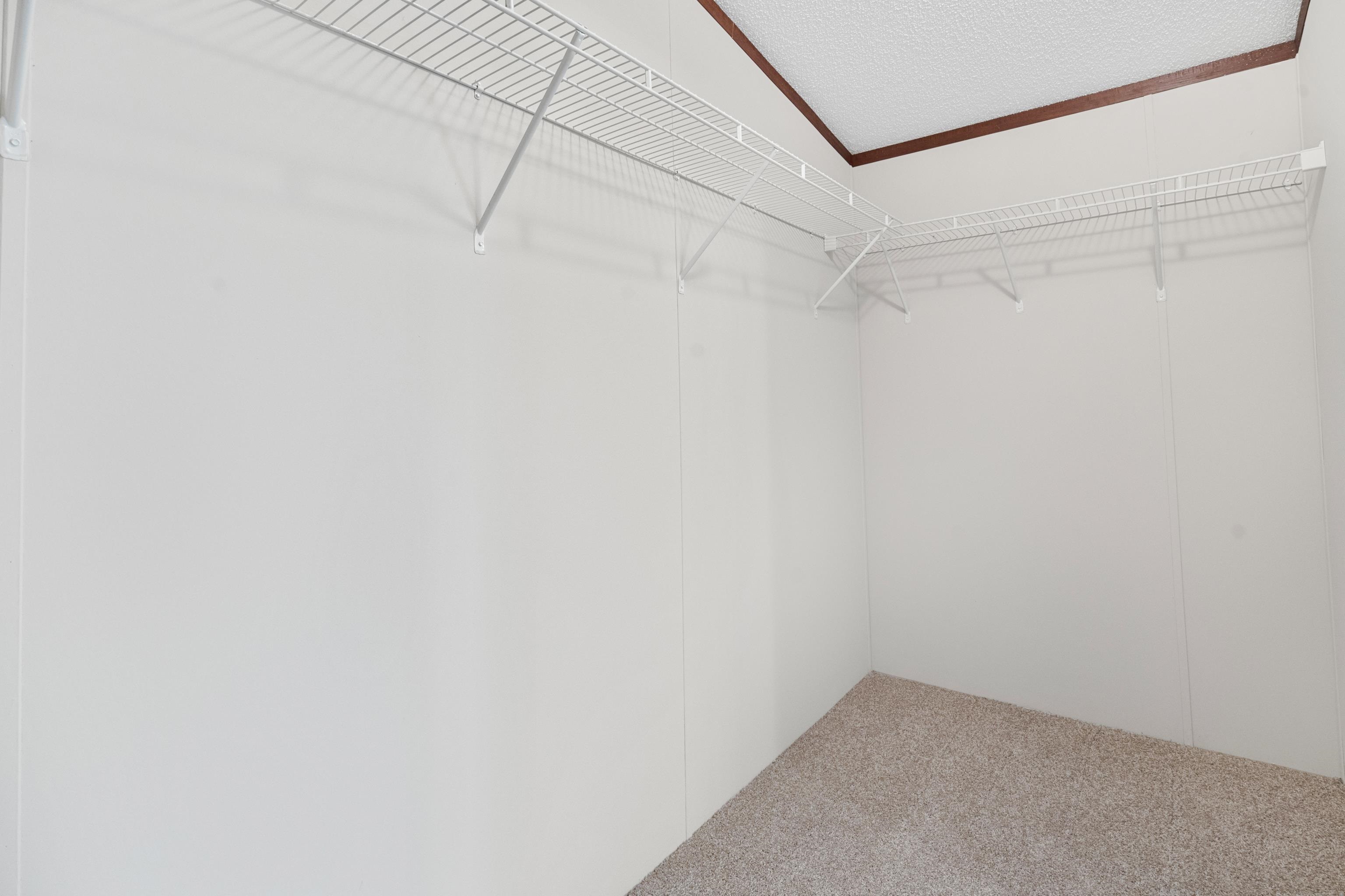 ANDER WAT - Residential