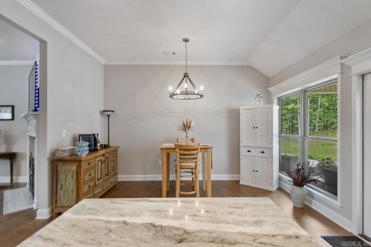 PINEWOOD ESTATES - Residential