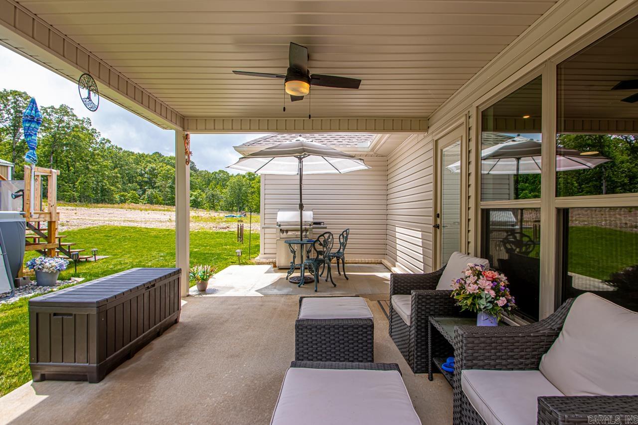 PINEWOOD ESTATES - Residential