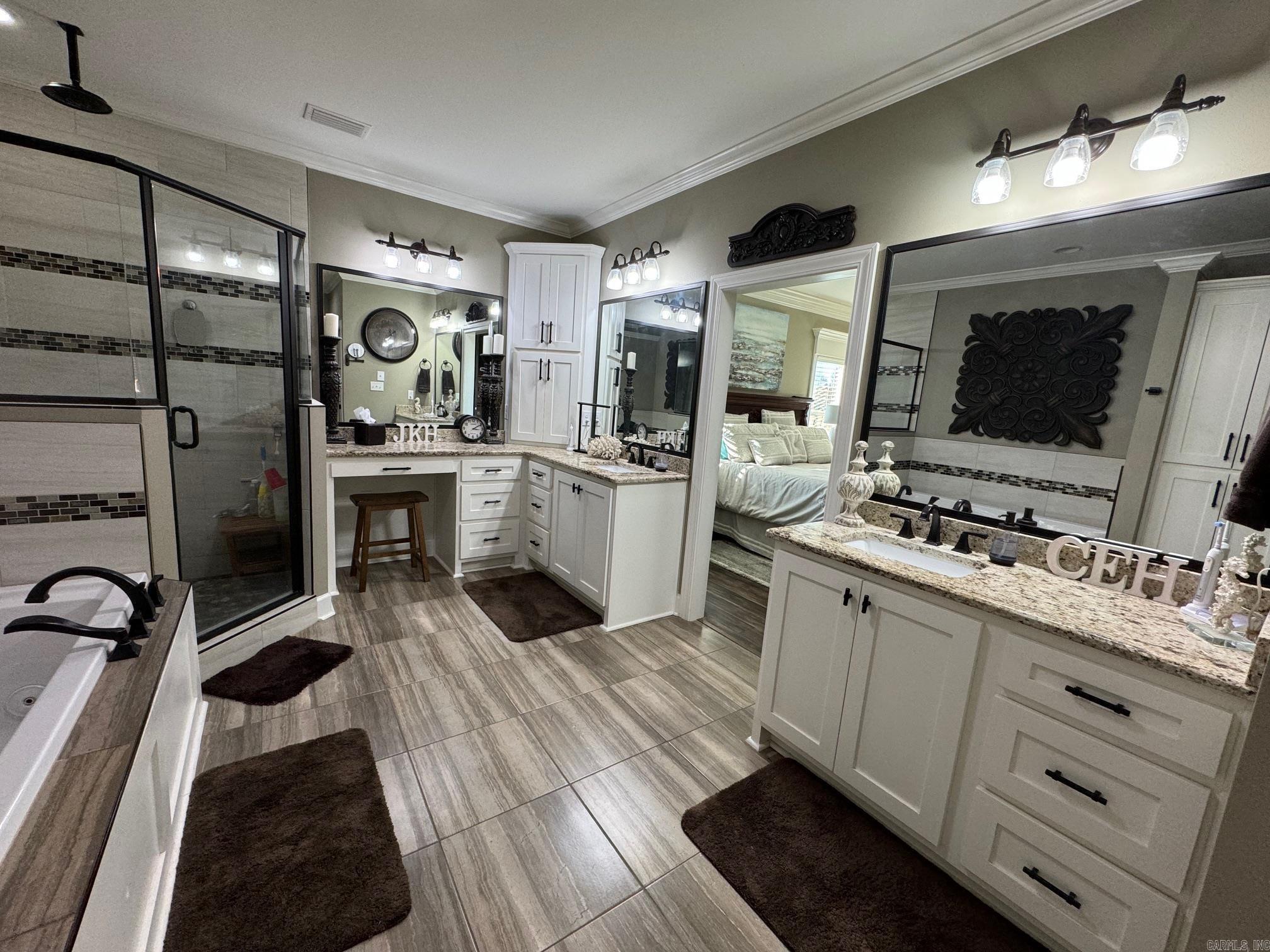 PAULA LYNN ESTATES - Residential