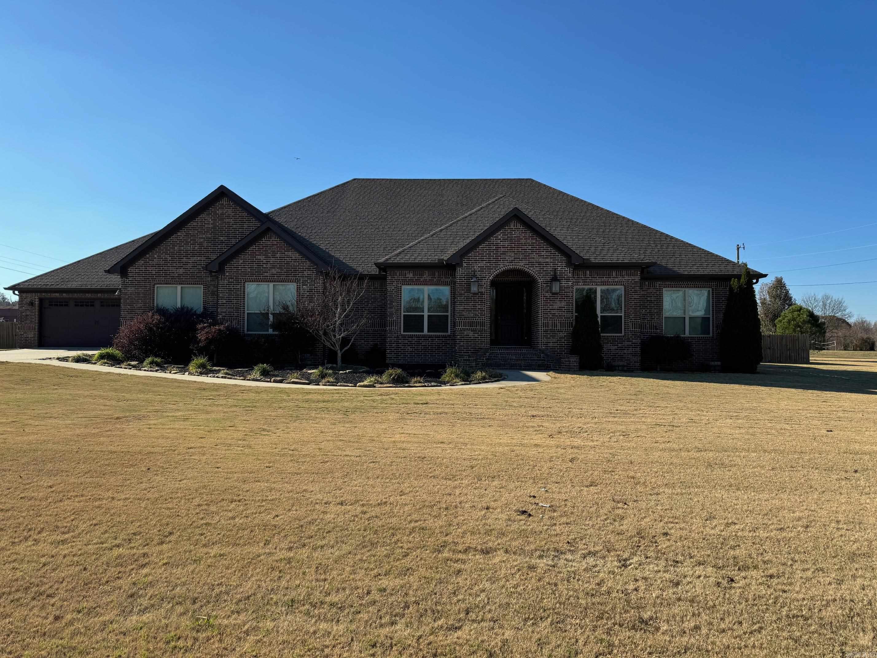 PAULA LYNN ESTATES - Residential