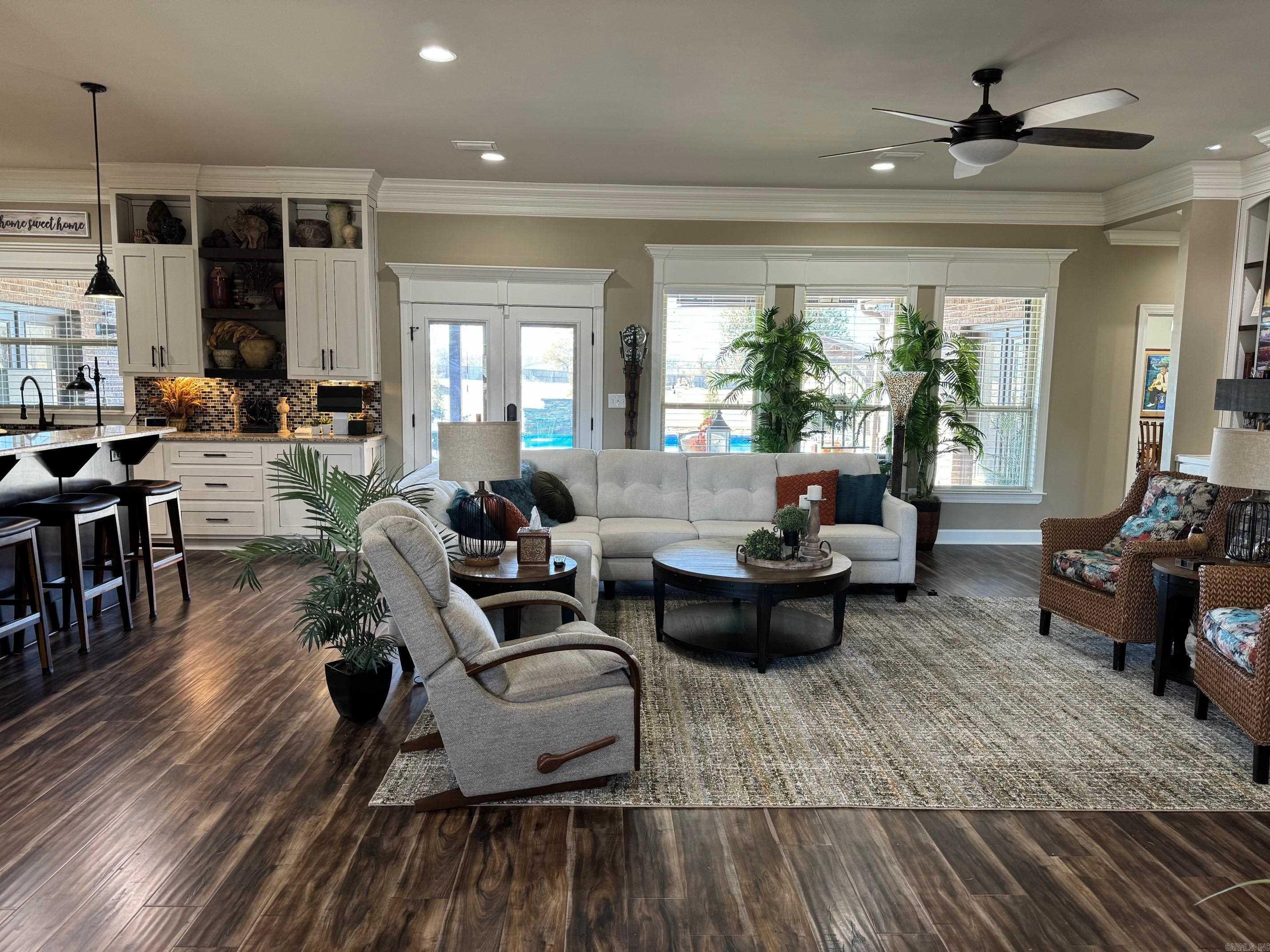 PAULA LYNN ESTATES - Residential