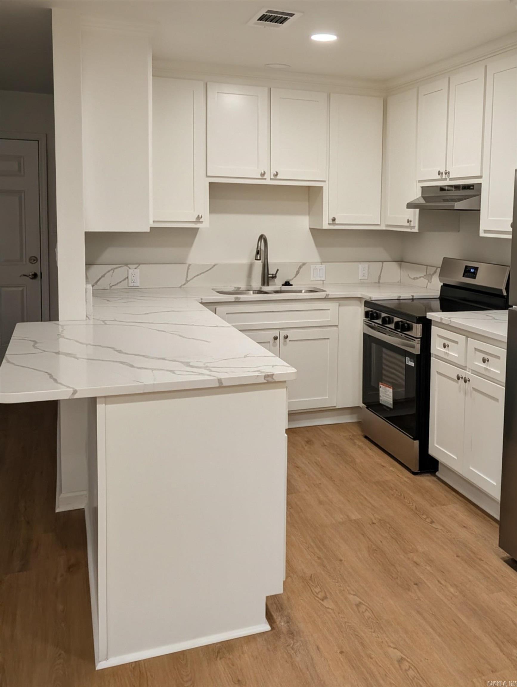 LEIPER HEIGHTS ADDITION - Residential