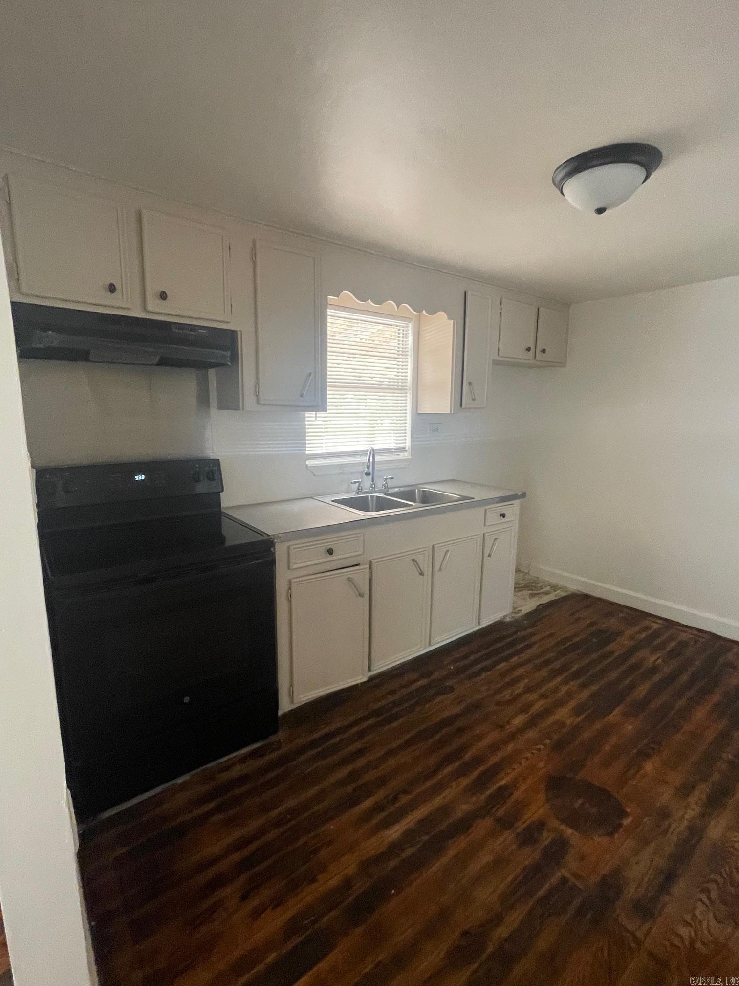 OT Ward - Residential Lease