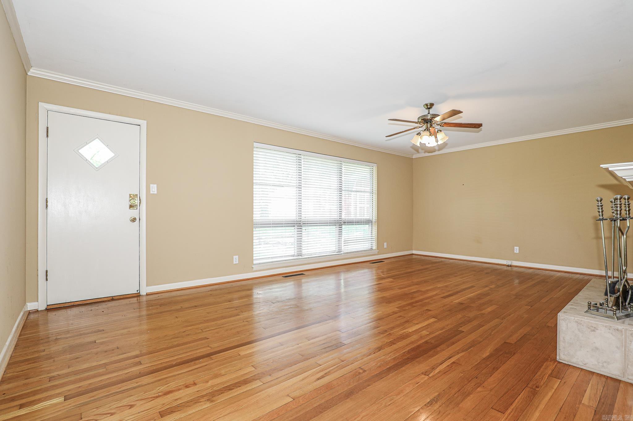 FOREST HILLS - Residential