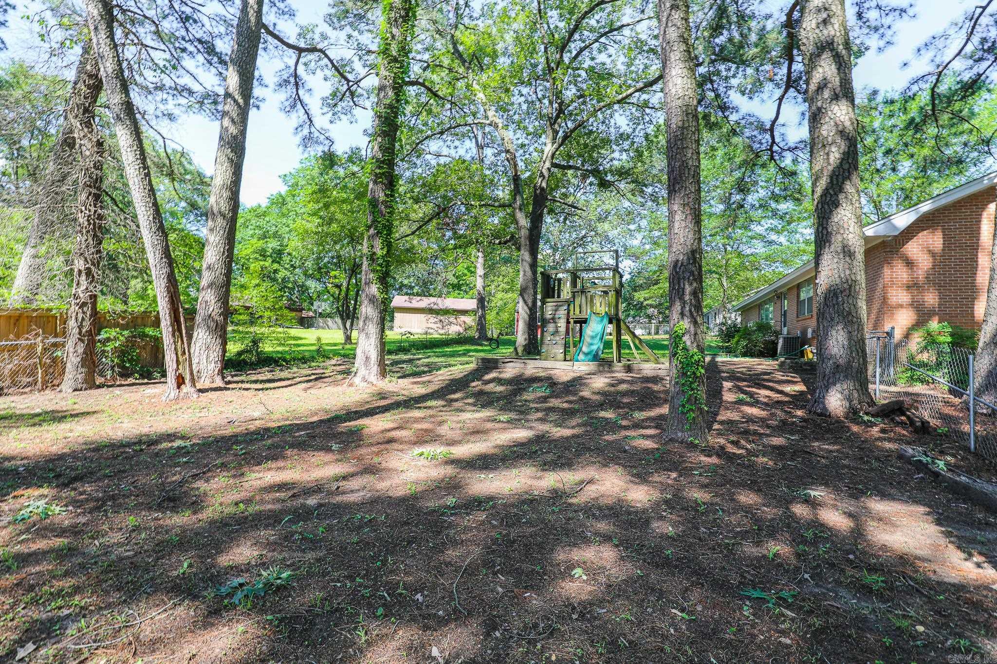 FOREST HILLS - Residential