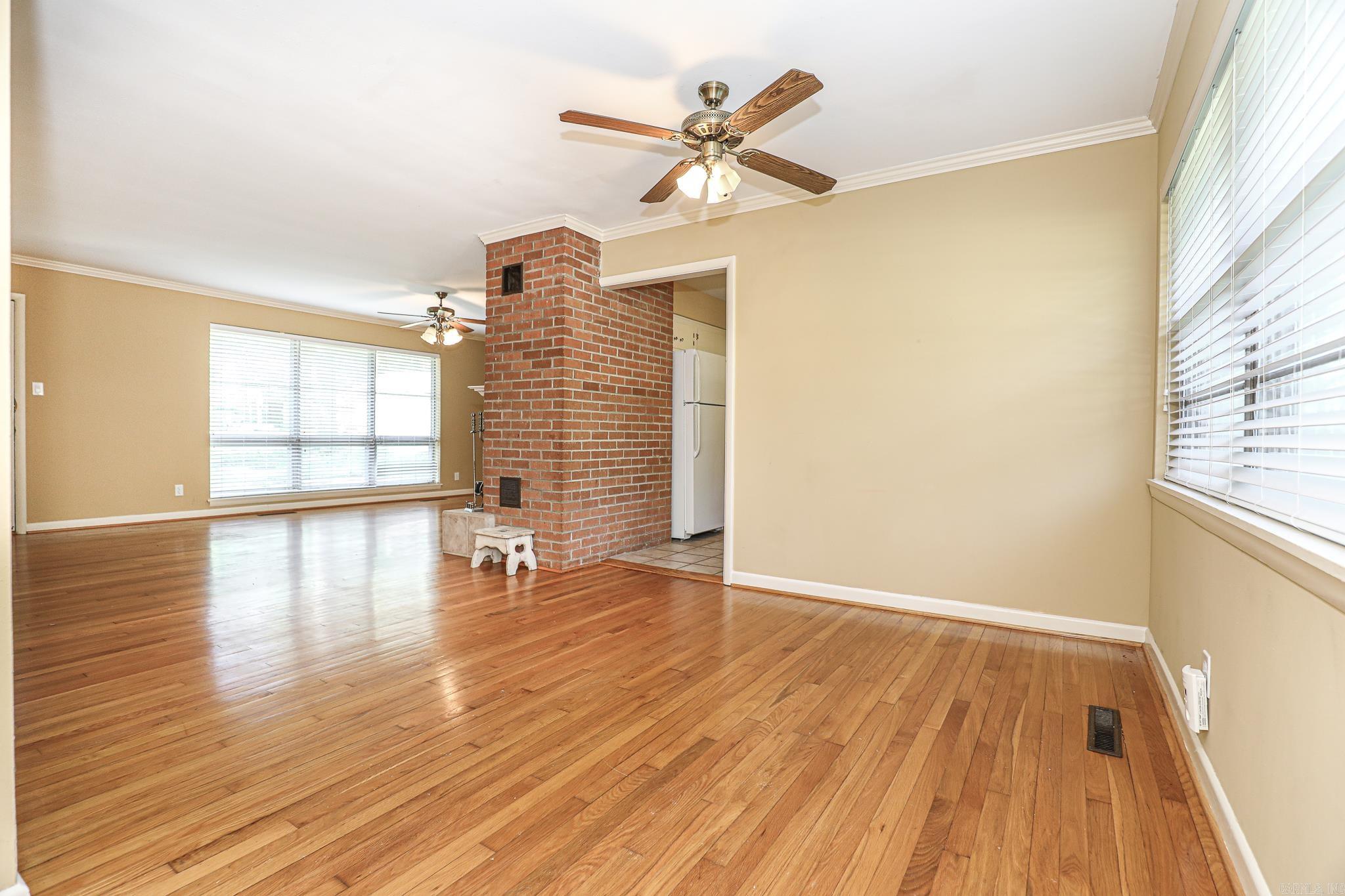 FOREST HILLS - Residential