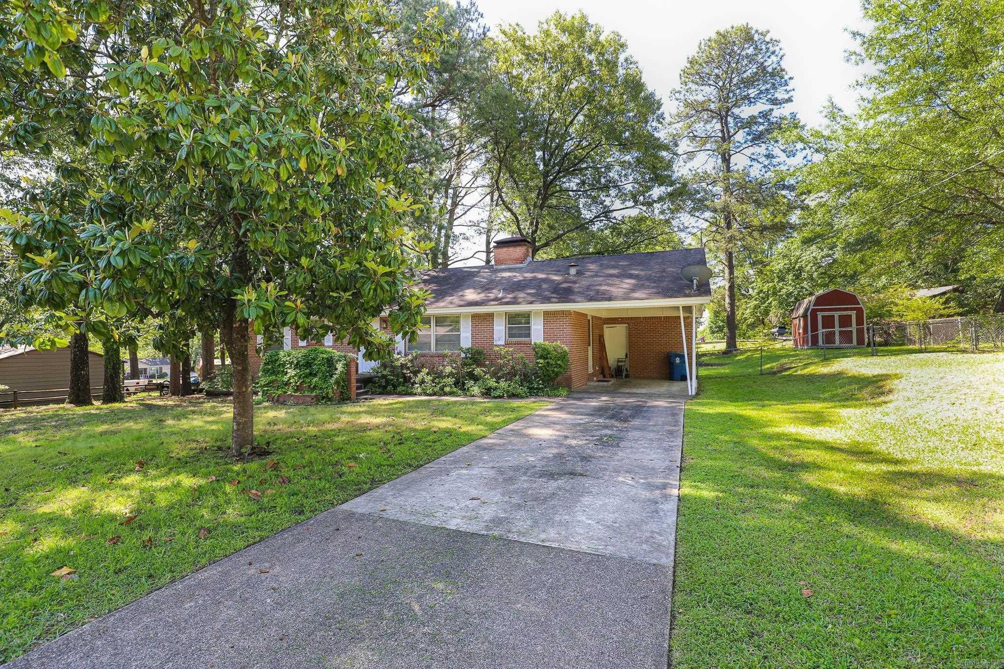 FOREST HILLS - Residential