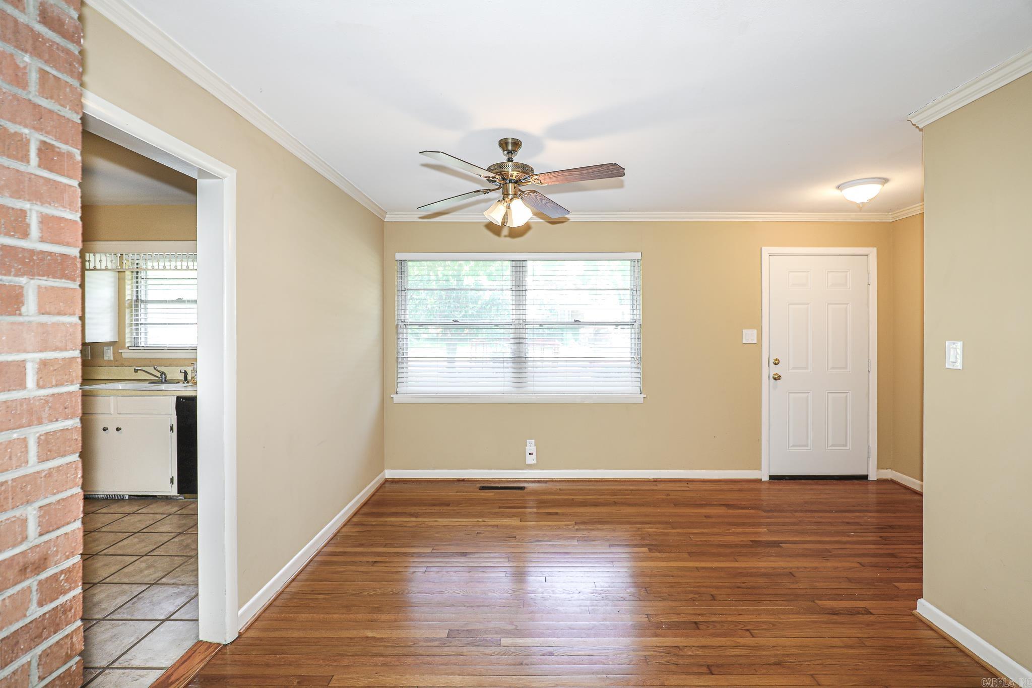 FOREST HILLS - Residential