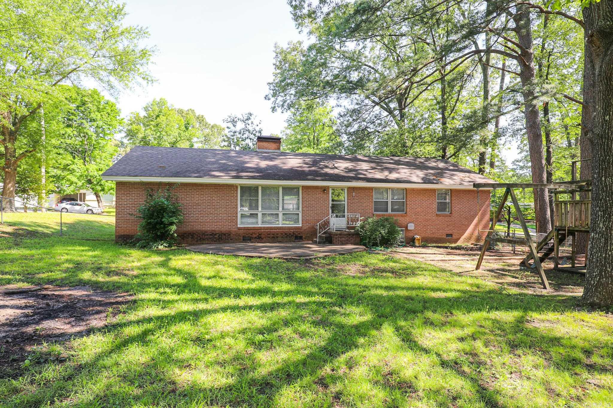 FOREST HILLS - Residential