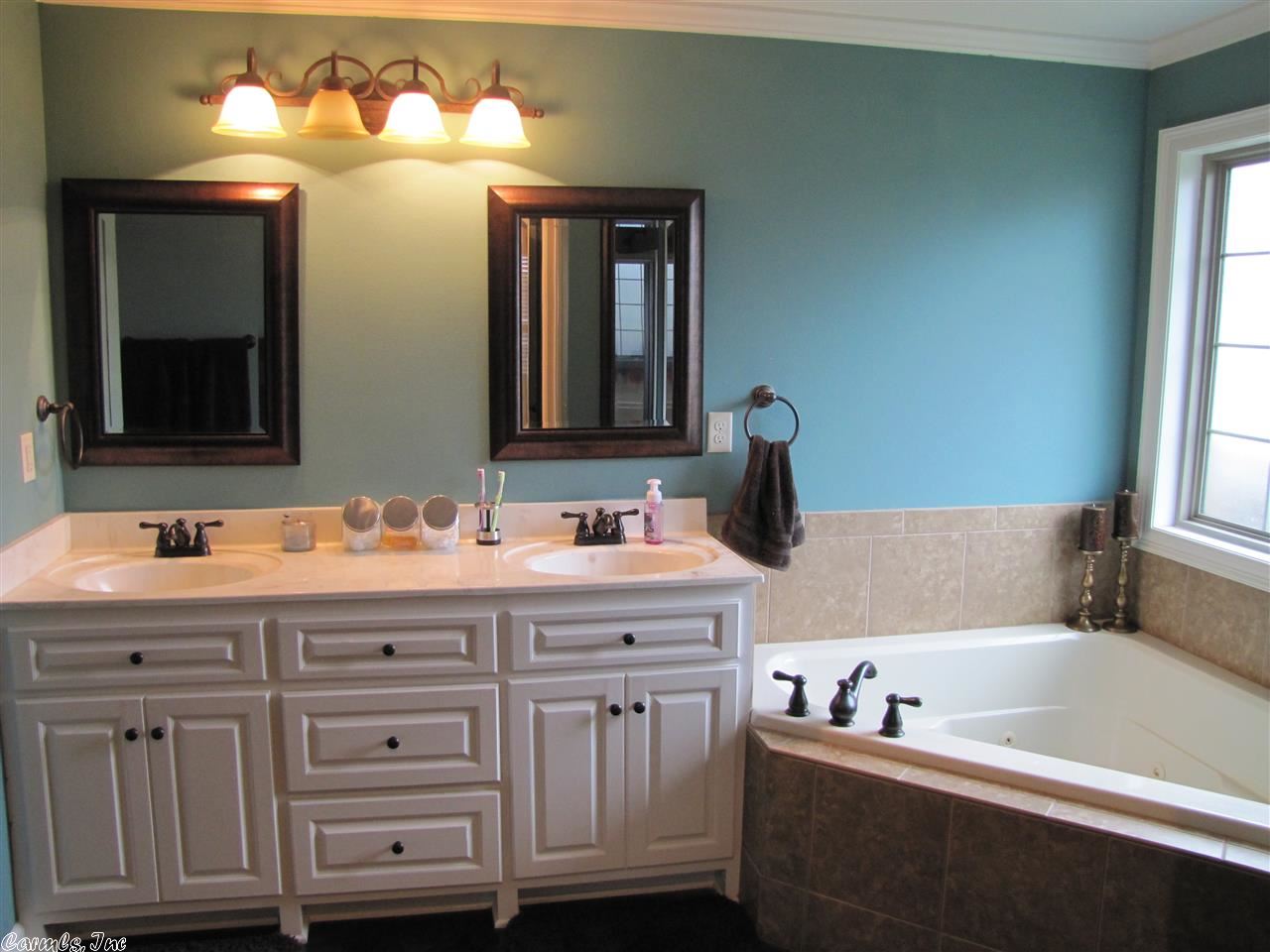 SOUTHWIND ESTATES - Residential