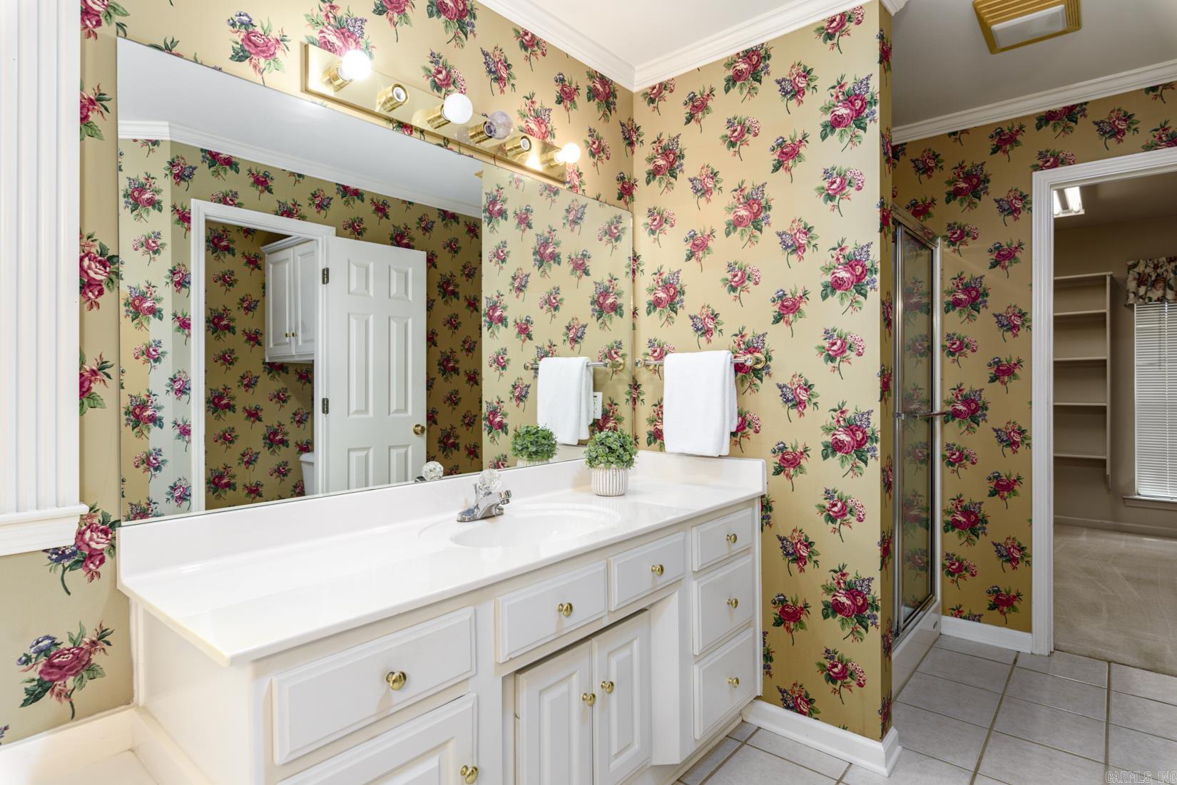 CHERRY CREEK ADDN - Residential