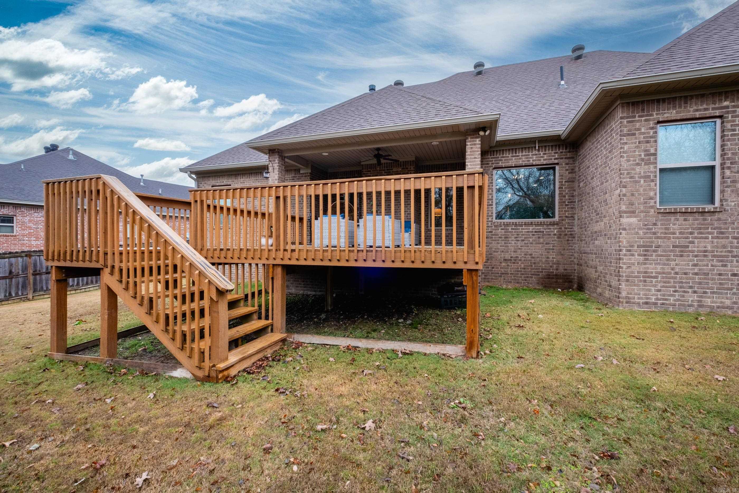 LOCHRIDGE ESTATES - Residential