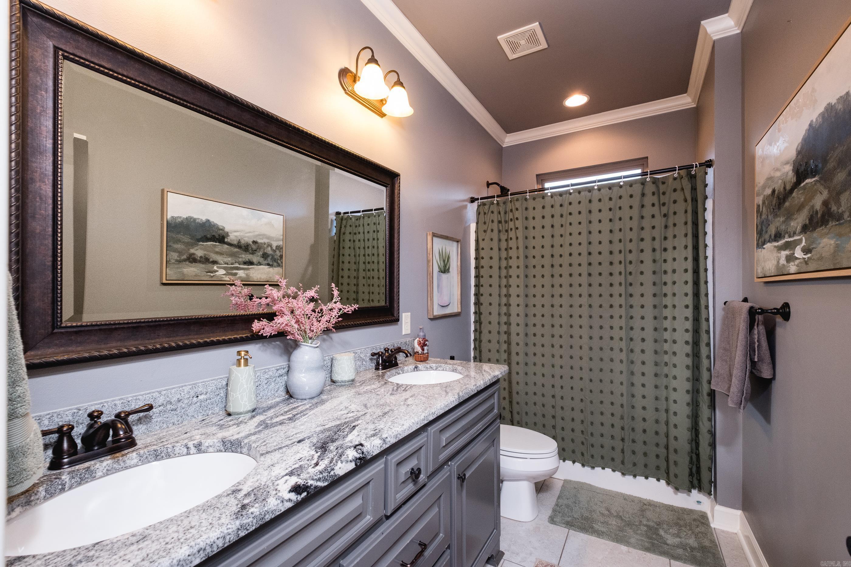 LOCHRIDGE ESTATES - Residential