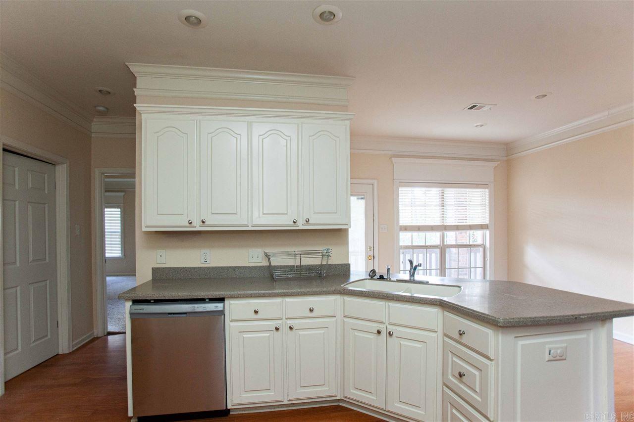 Base Meadows - Residential Lease