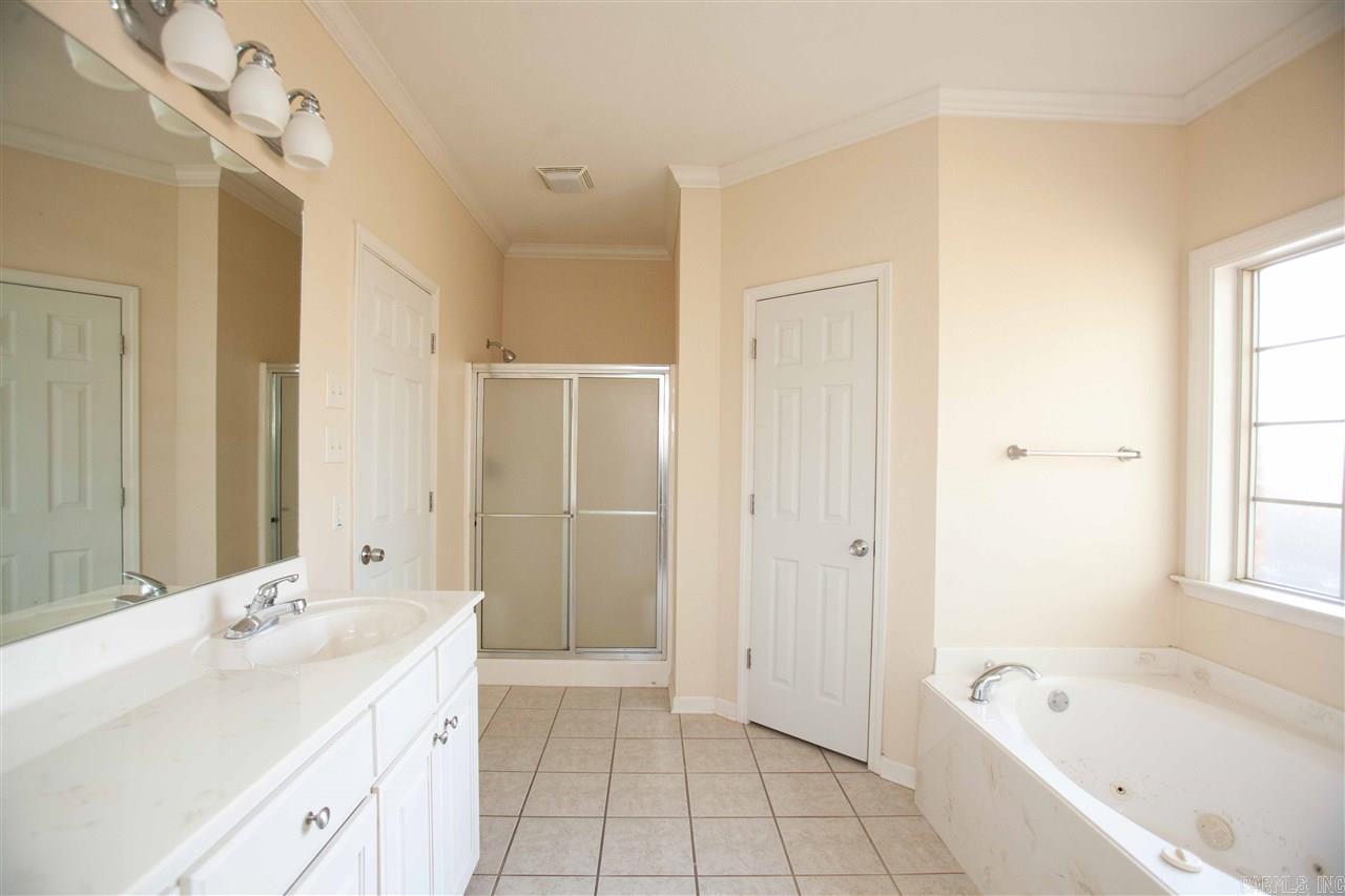 Base Meadows - Residential Lease