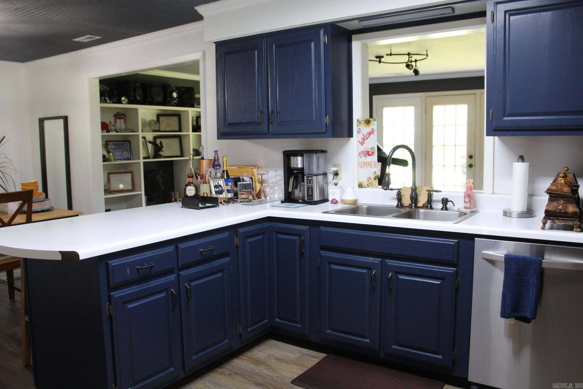 SYLVAN RIDGE - Residential