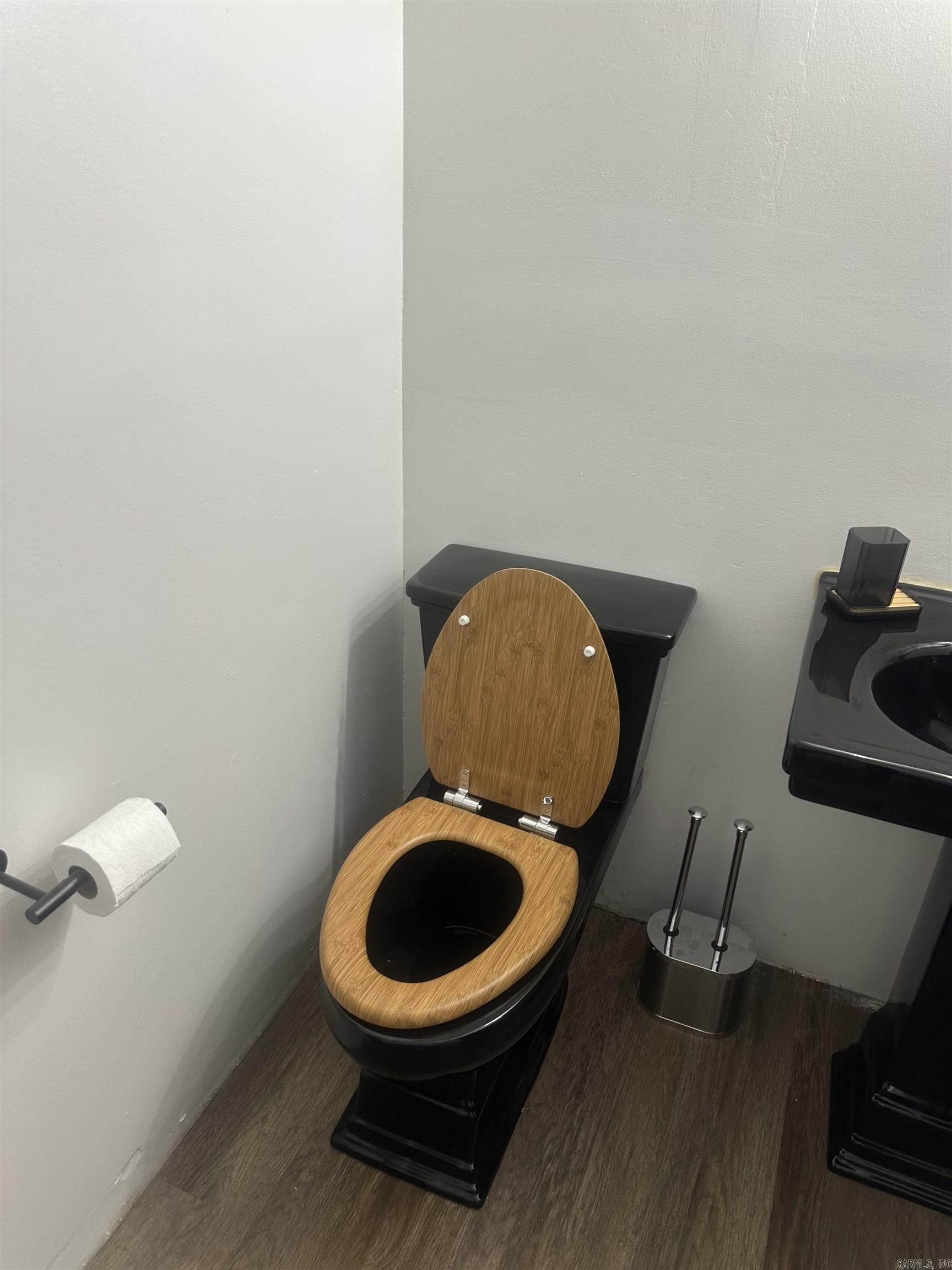 SYLVAN RIDGE - Residential