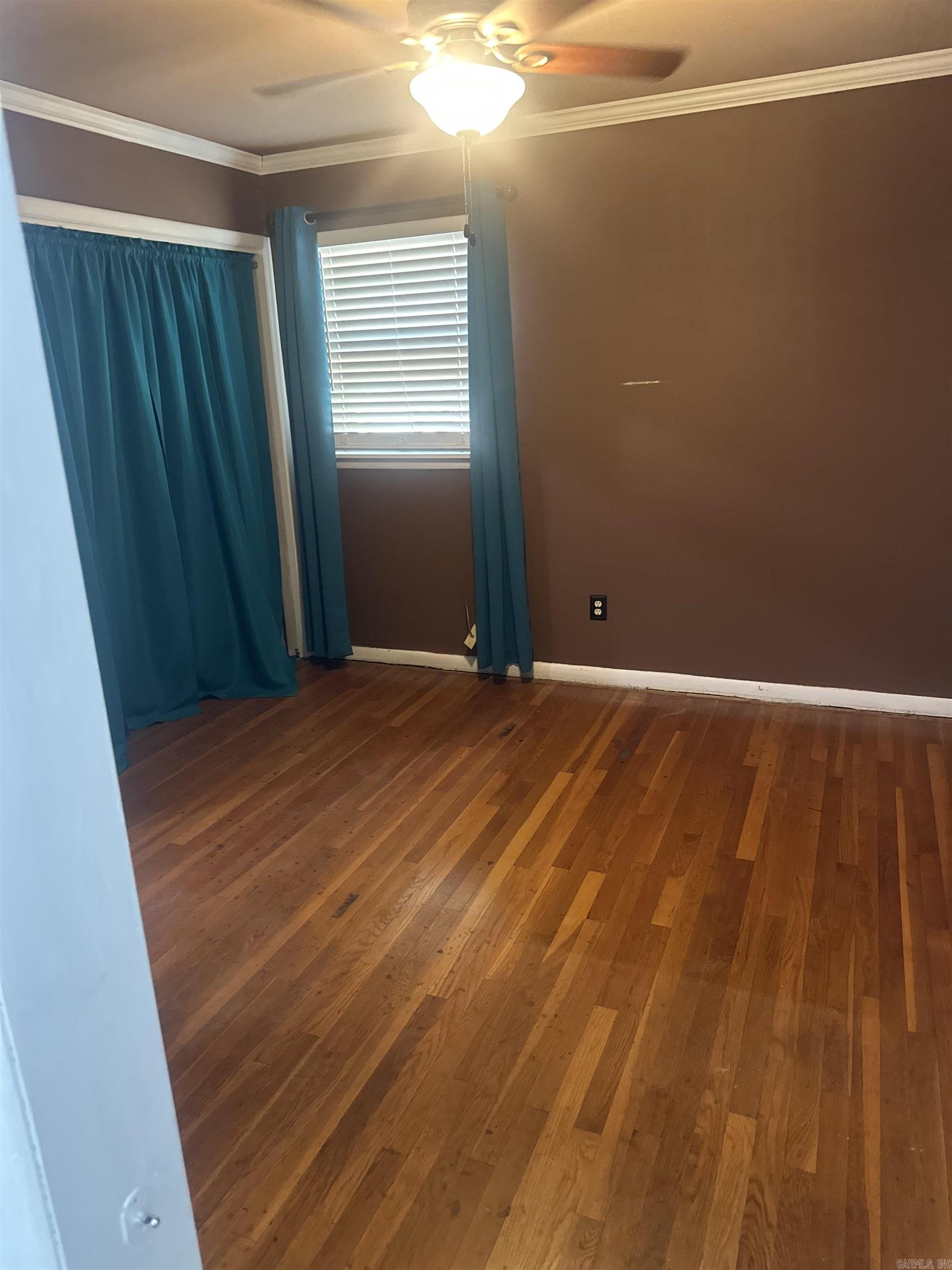 SYLVAN RIDGE - Residential