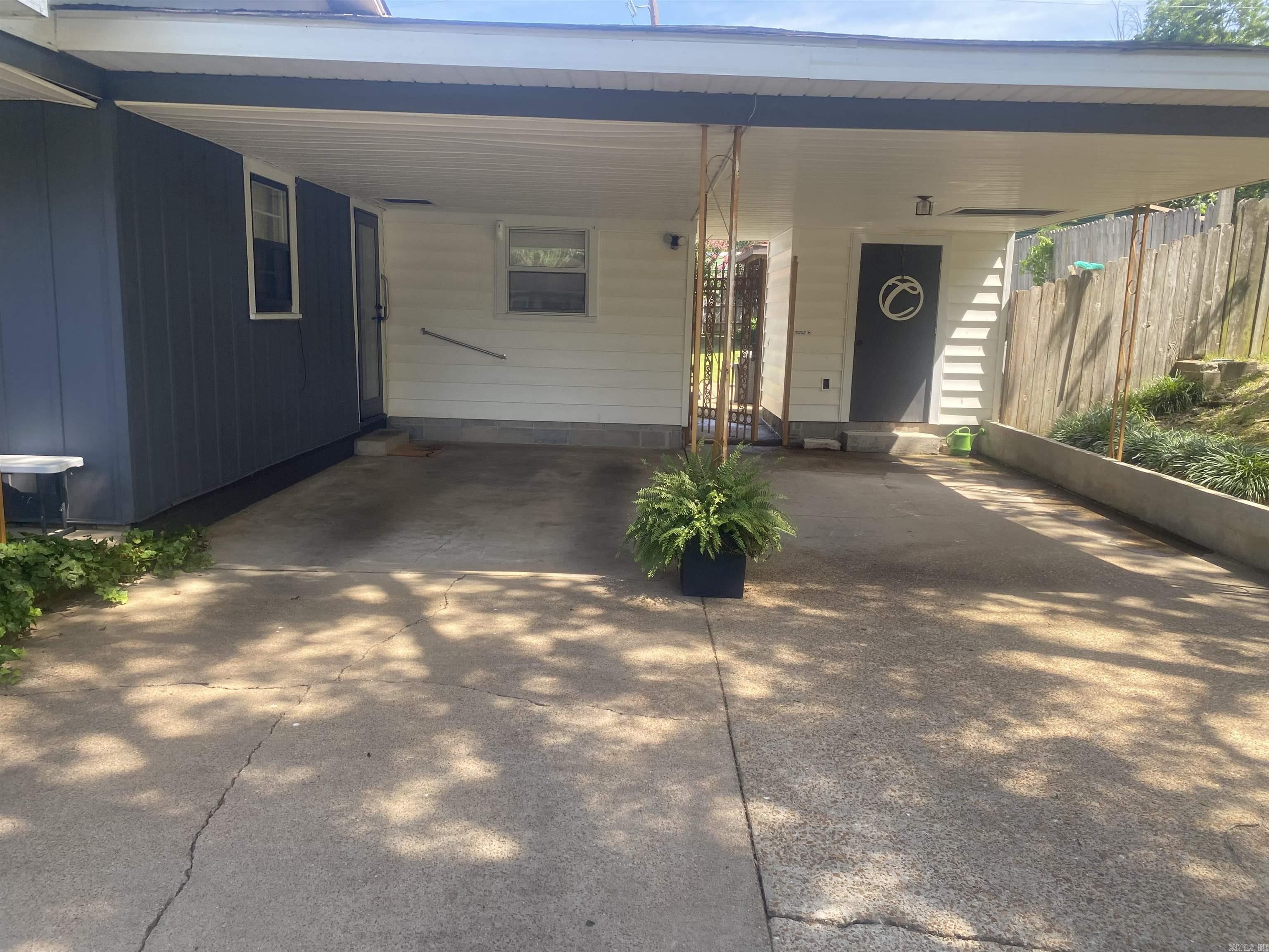 SYLVAN RIDGE - Residential