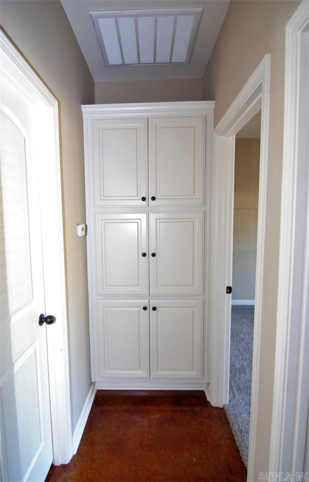 Hidden Lake - Residential Lease