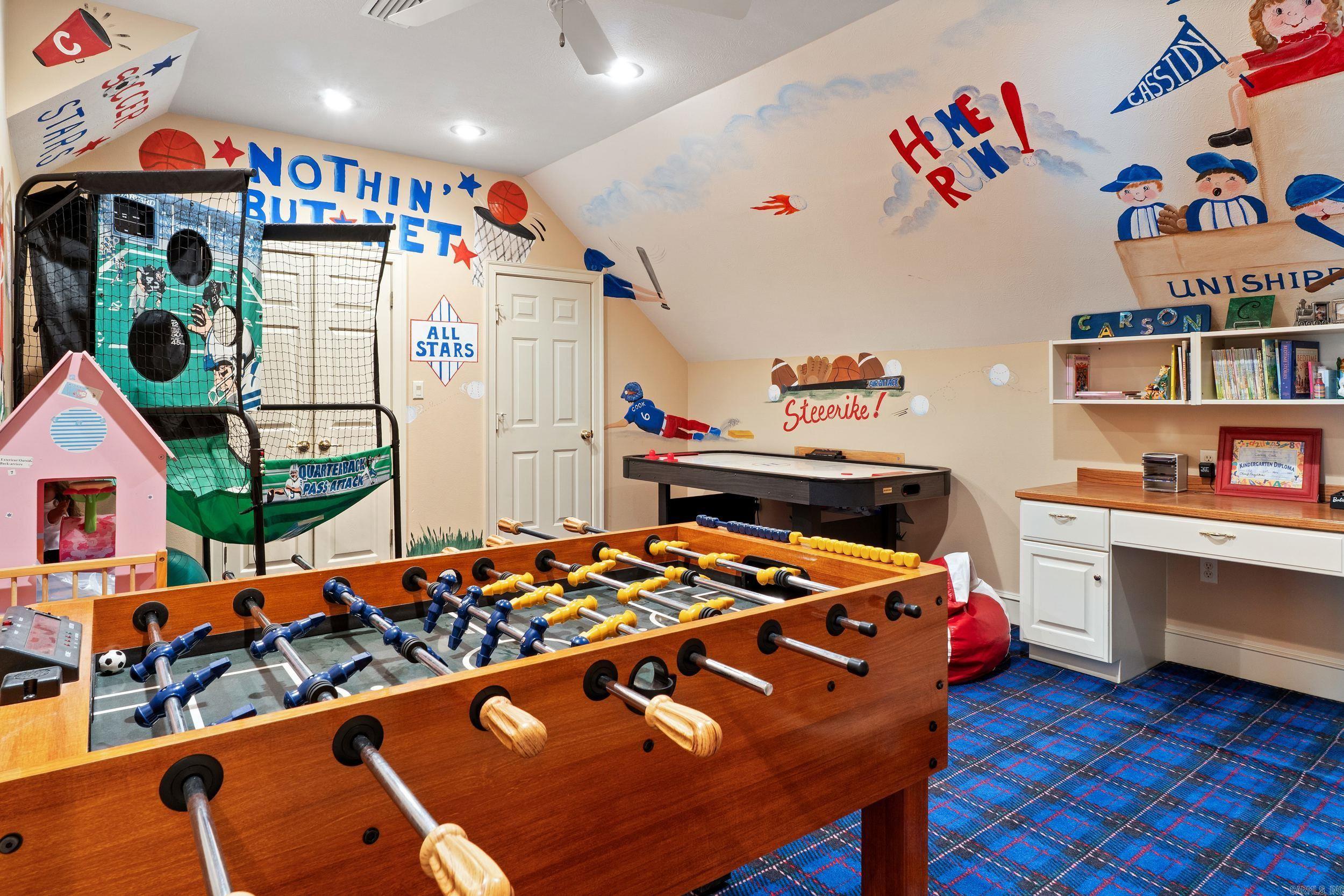 WESTIN ESTATES - Residential