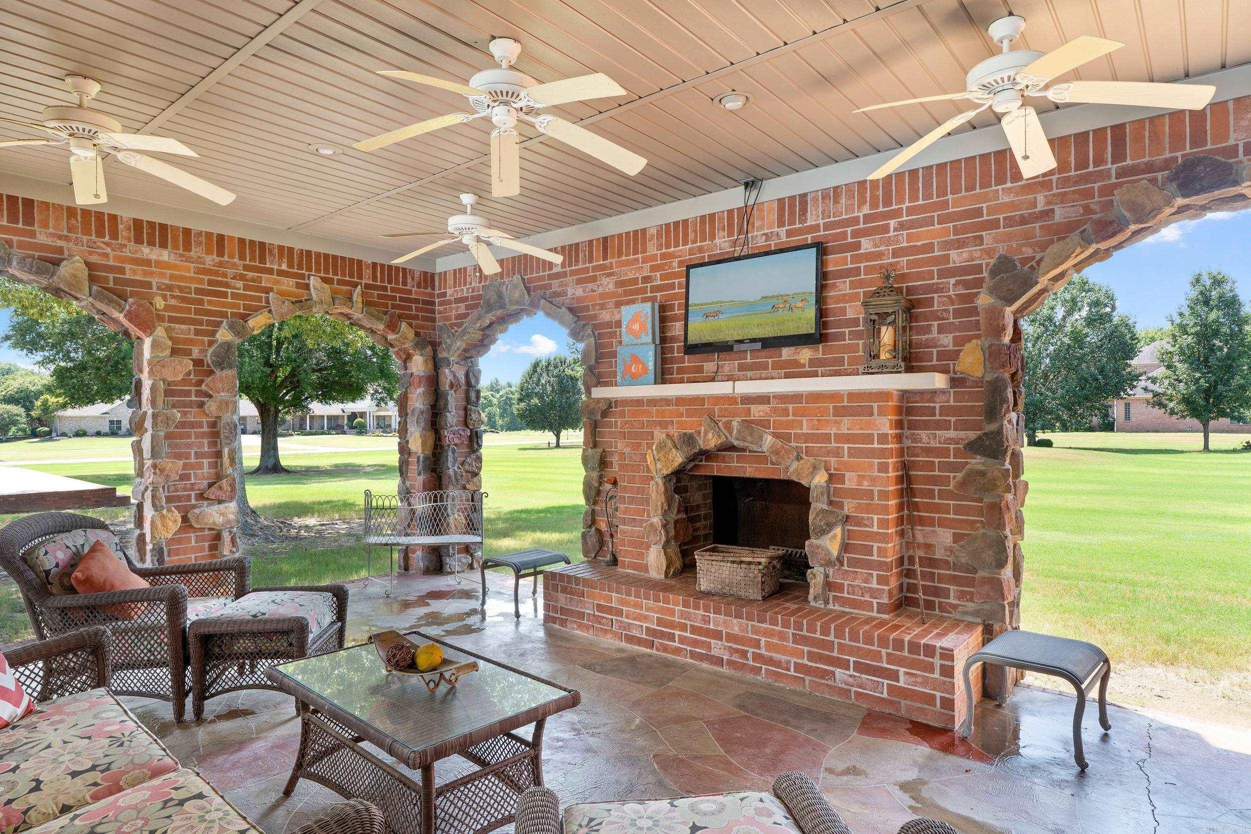 WESTIN ESTATES - Residential