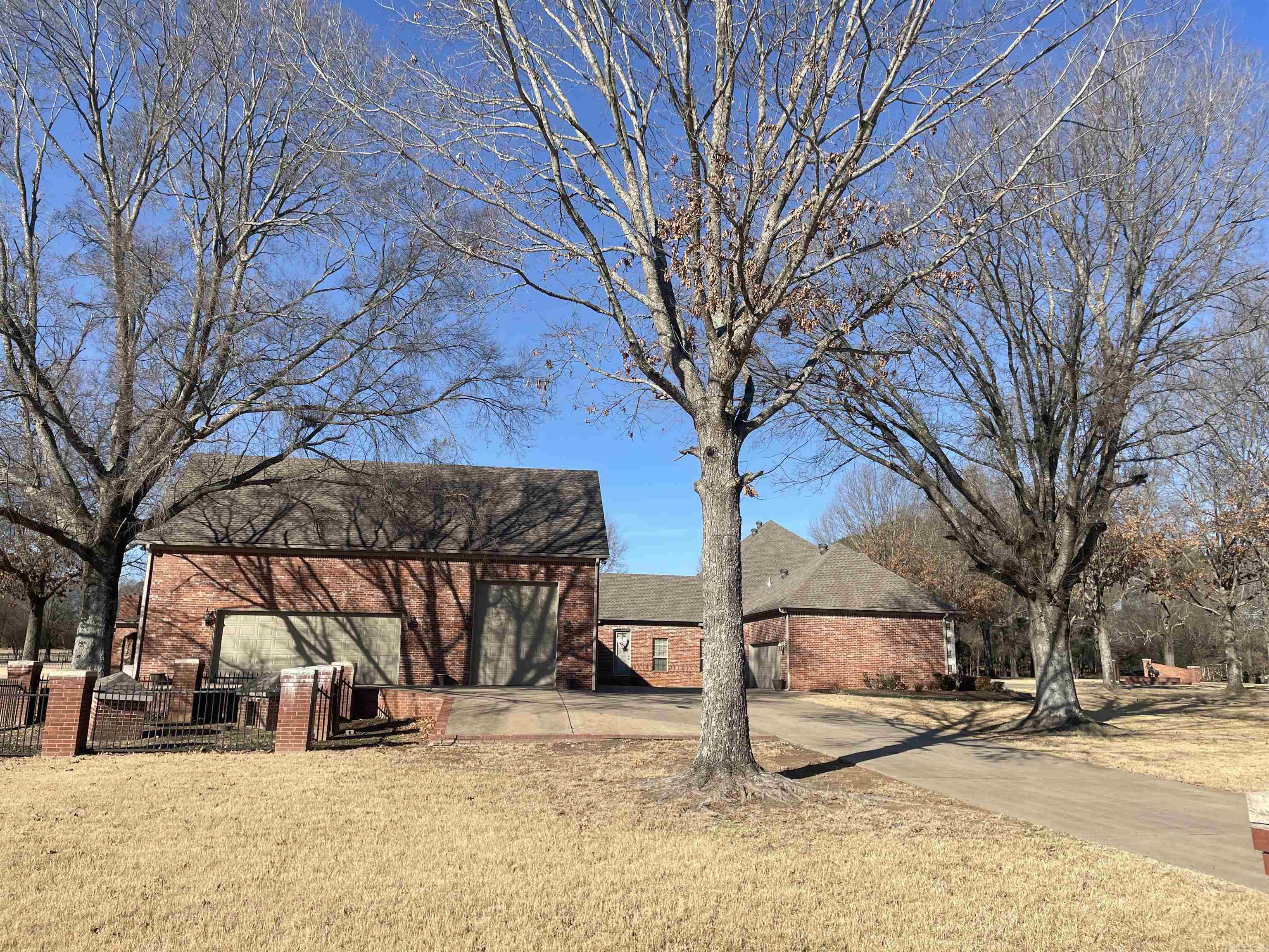 WESTIN ESTATES - Residential