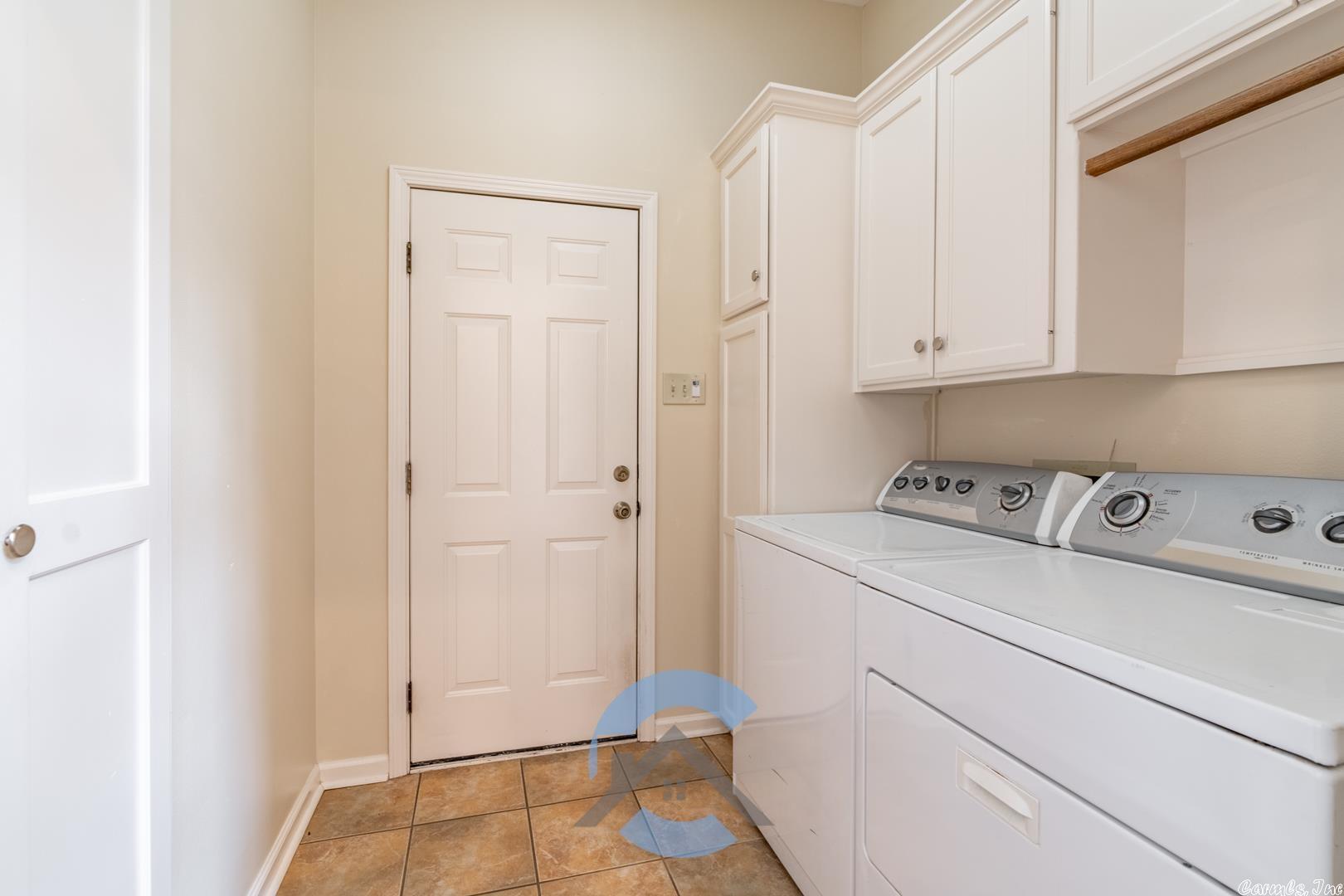 St Charles Place - Residential Lease