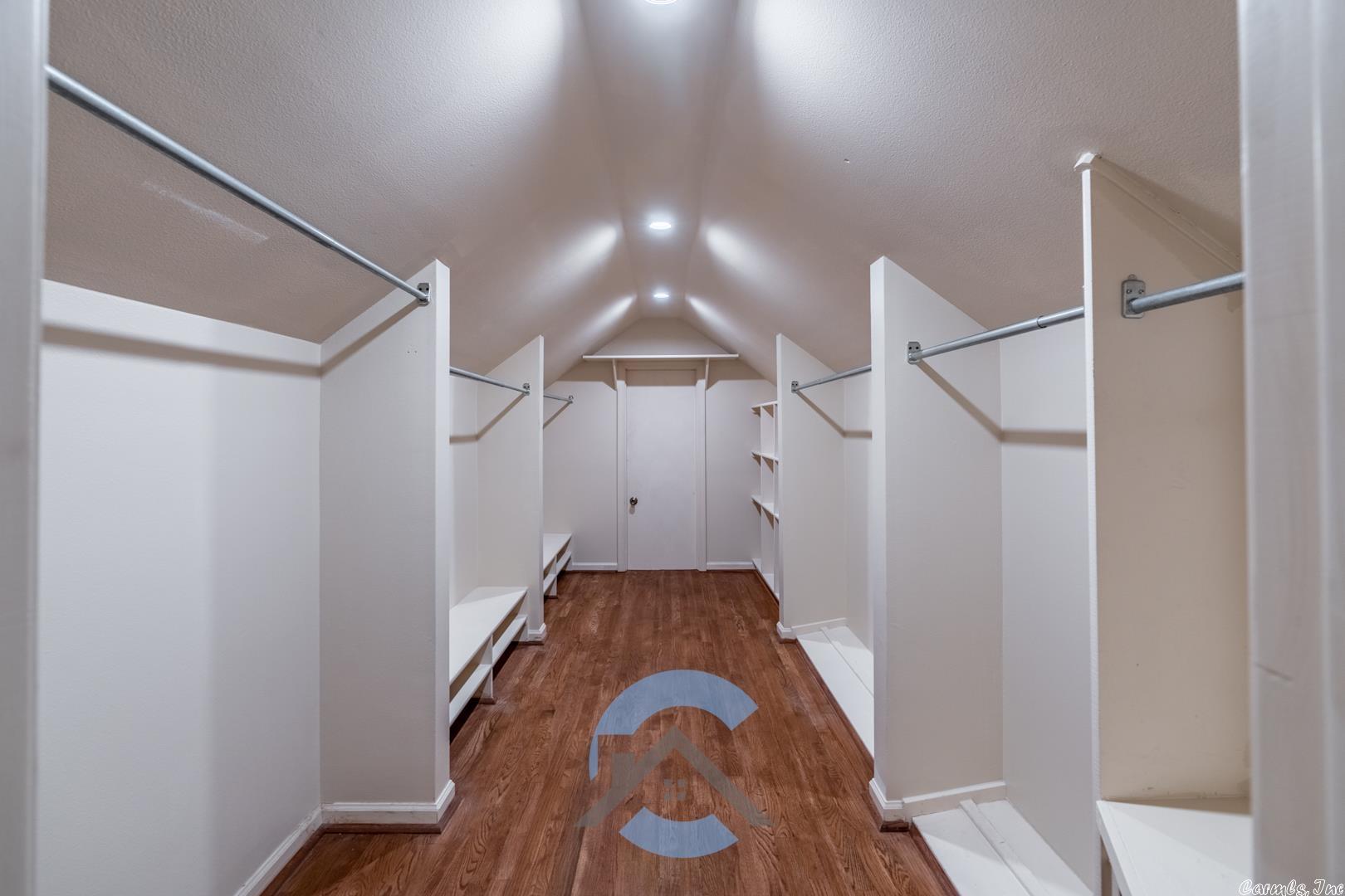 St Charles Place - Residential Lease