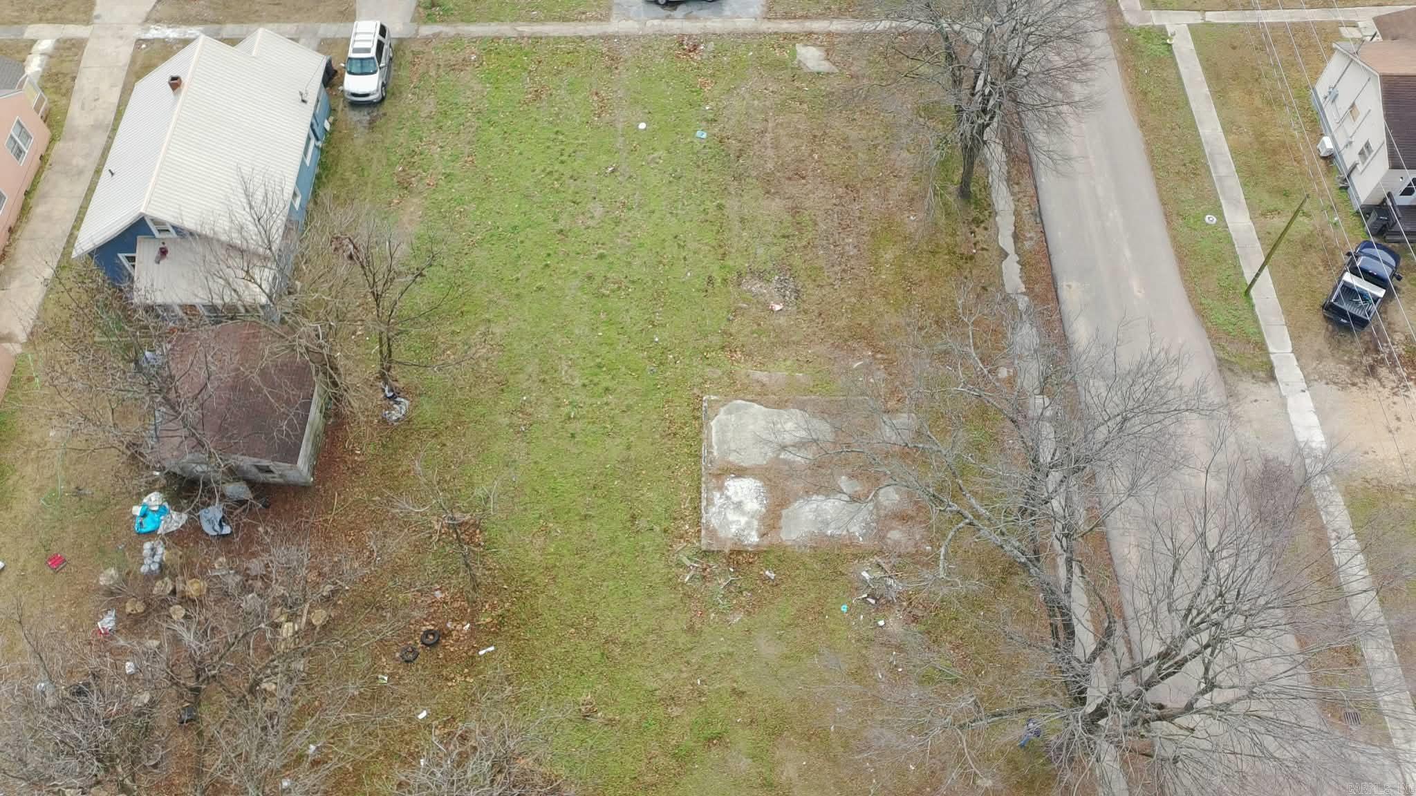 Southwestern Realty - Land