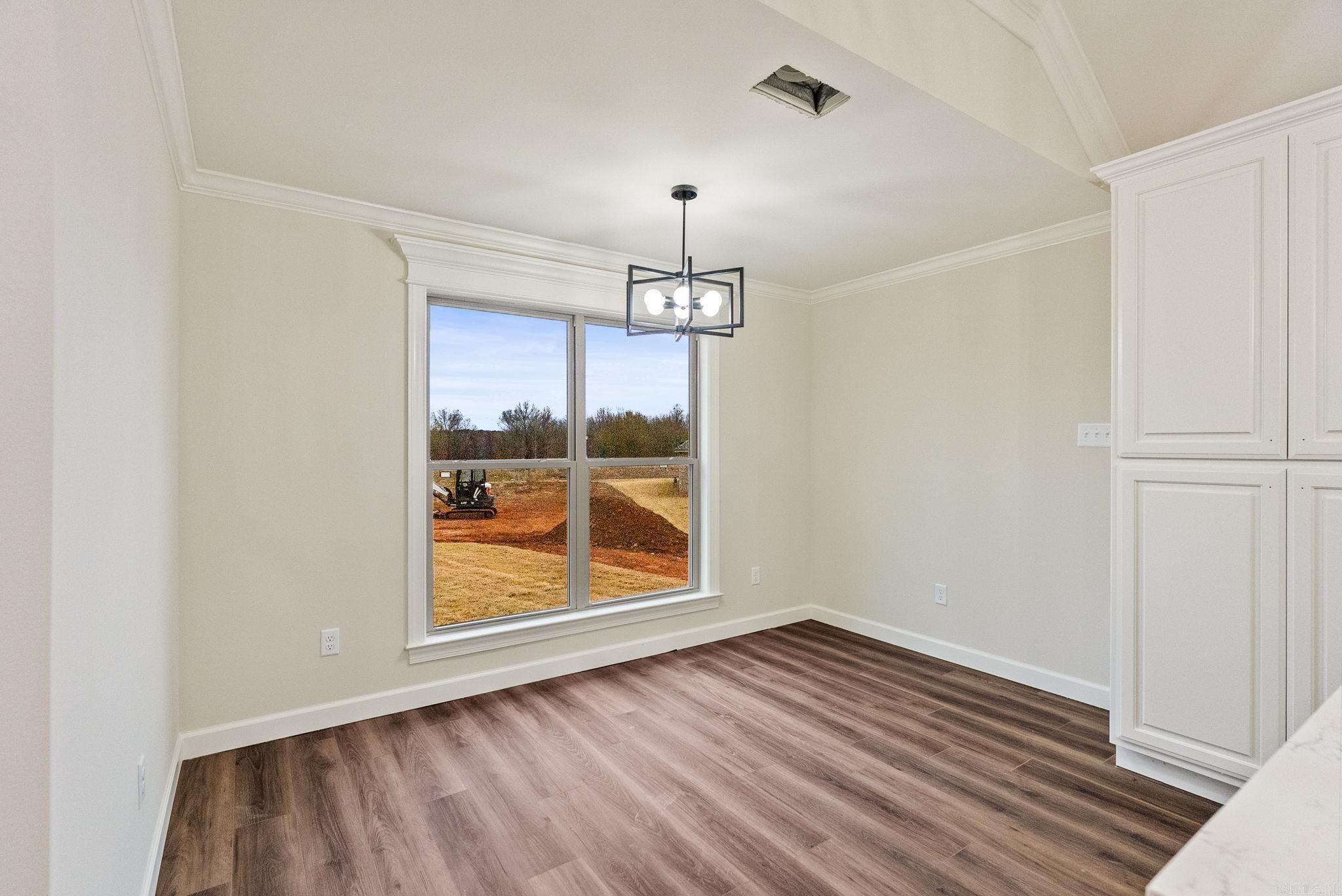 COUNTRY CLUB OF ARK THE - Residential