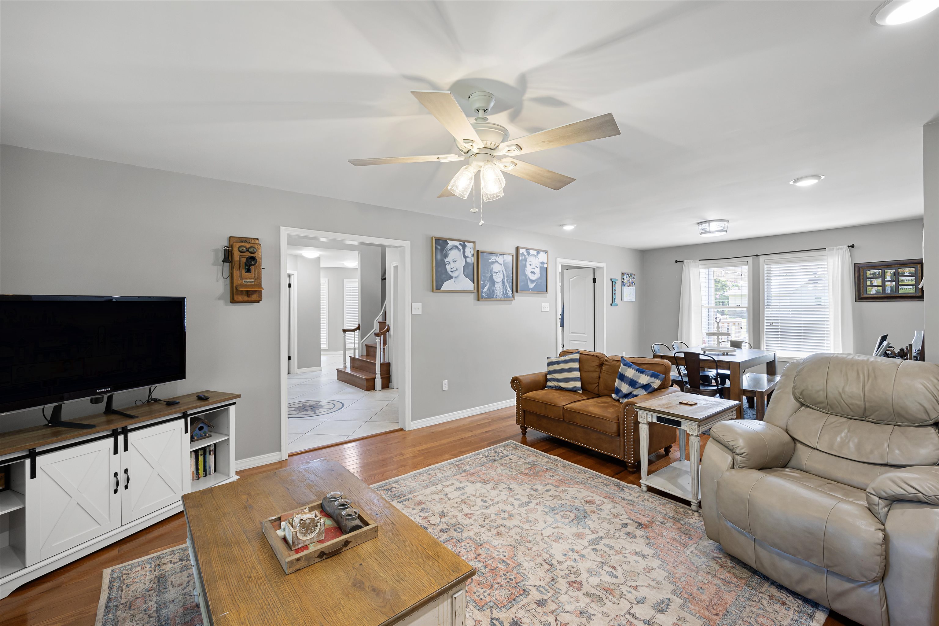 LANDS END - Residential