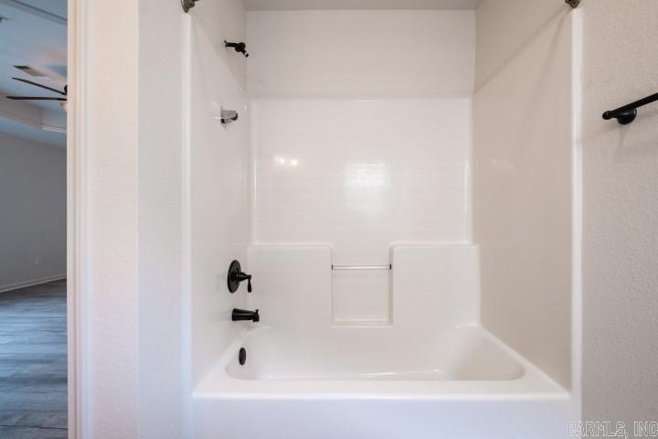 CROSSING ON THE GREEN P.U.D. - Residential