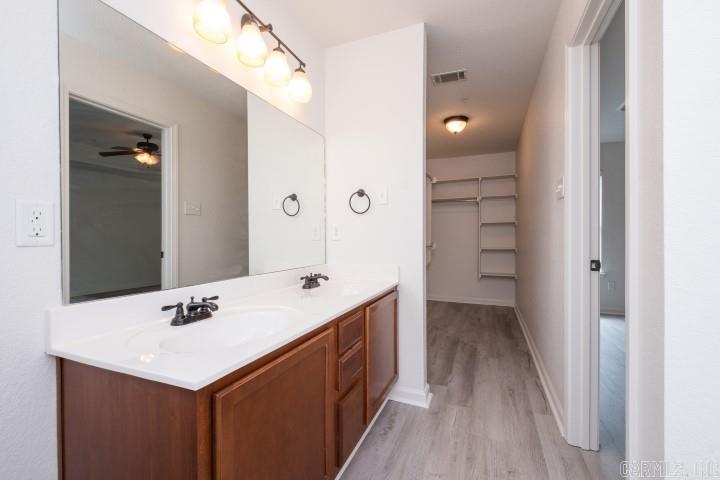 CROSSING ON THE GREEN P.U.D. - Residential