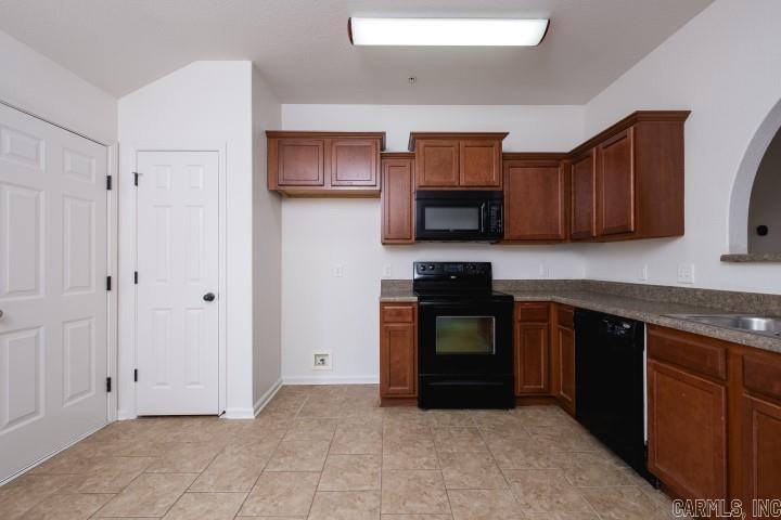 CROSSING ON THE GREEN P.U.D. - Residential