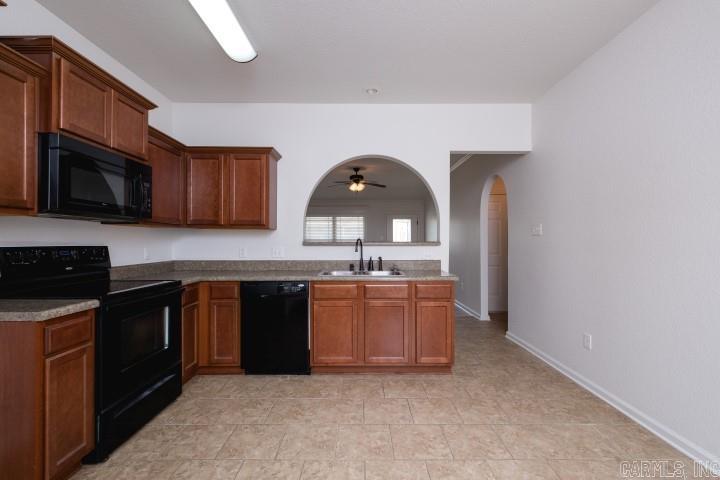 CROSSING ON THE GREEN P.U.D. - Residential