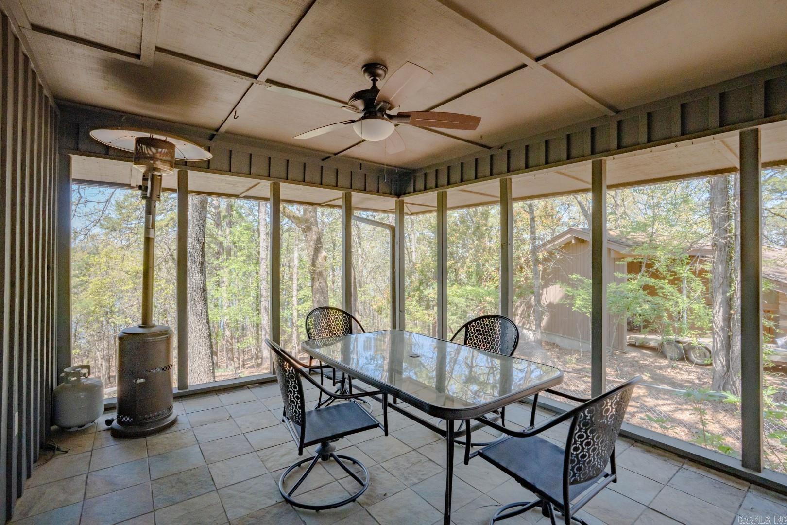 BELOIT BAY - LAKE - Residential