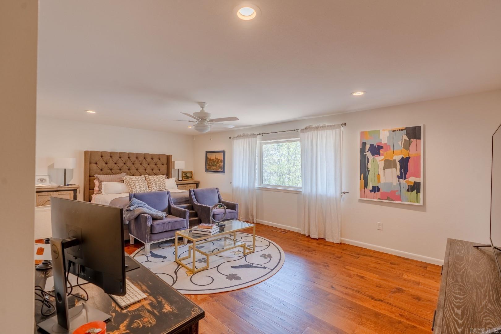 BELOIT BAY - LAKE - Residential