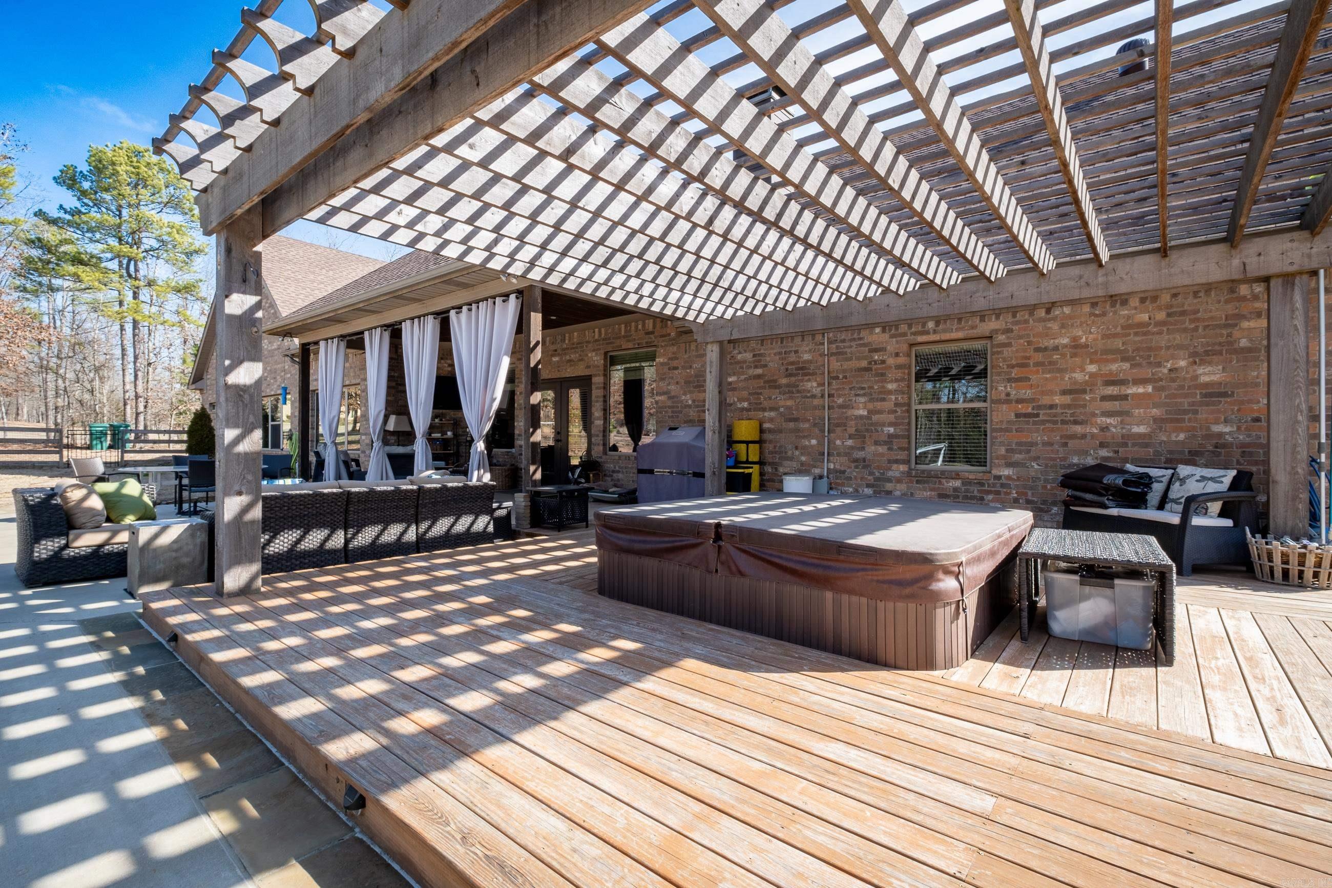 WESTCLIFFE - Residential