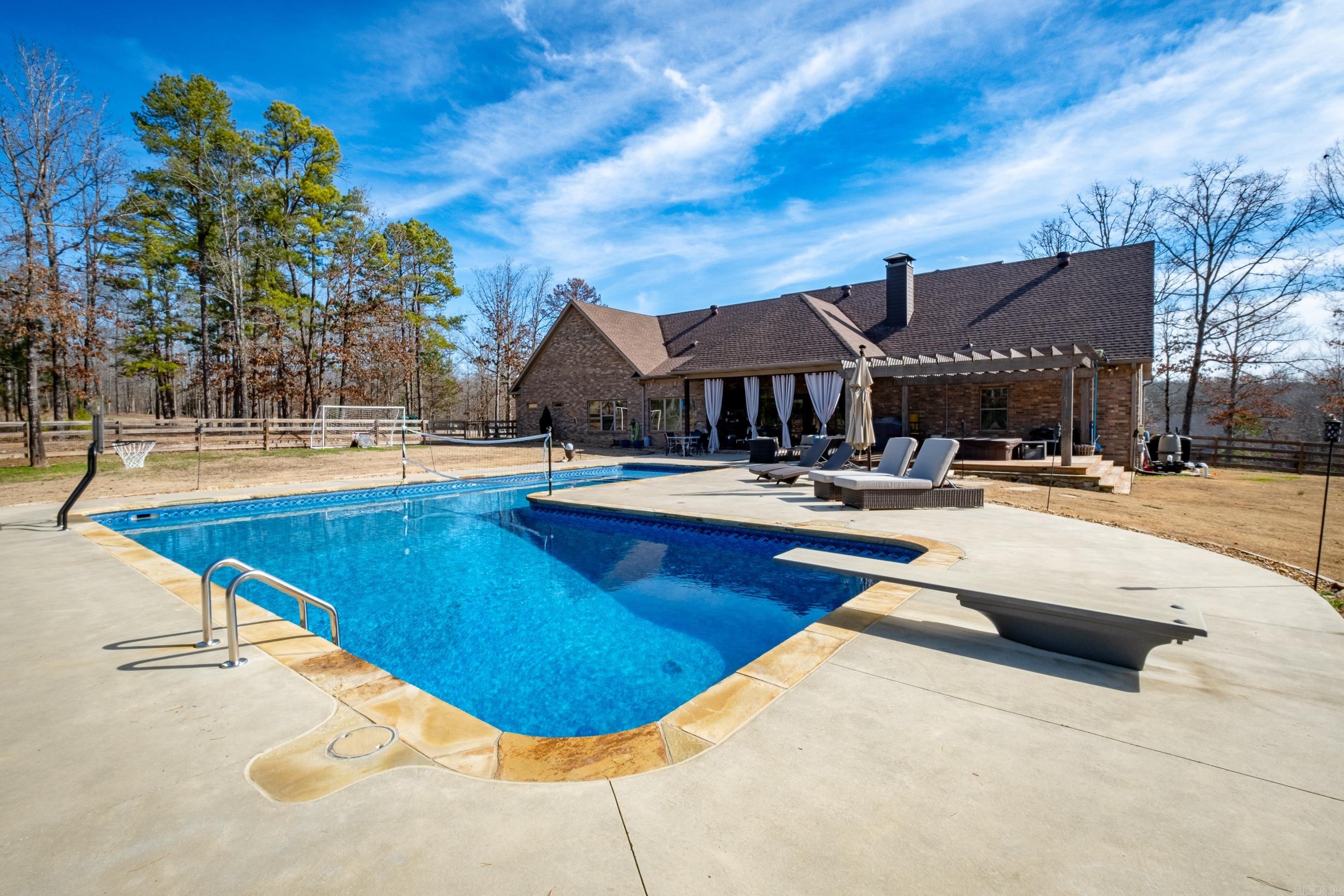 WESTCLIFFE - Residential