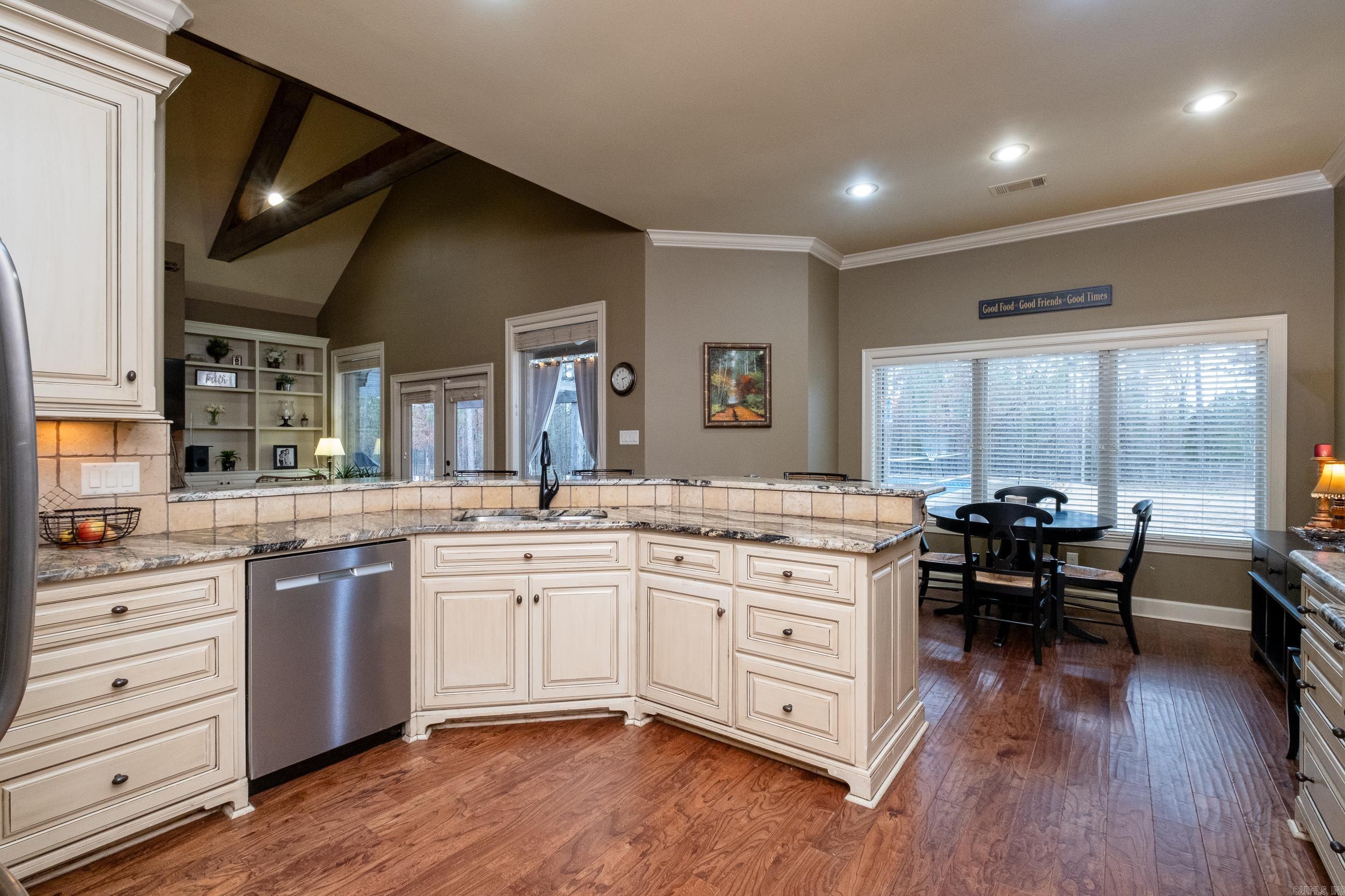 WESTCLIFFE - Residential