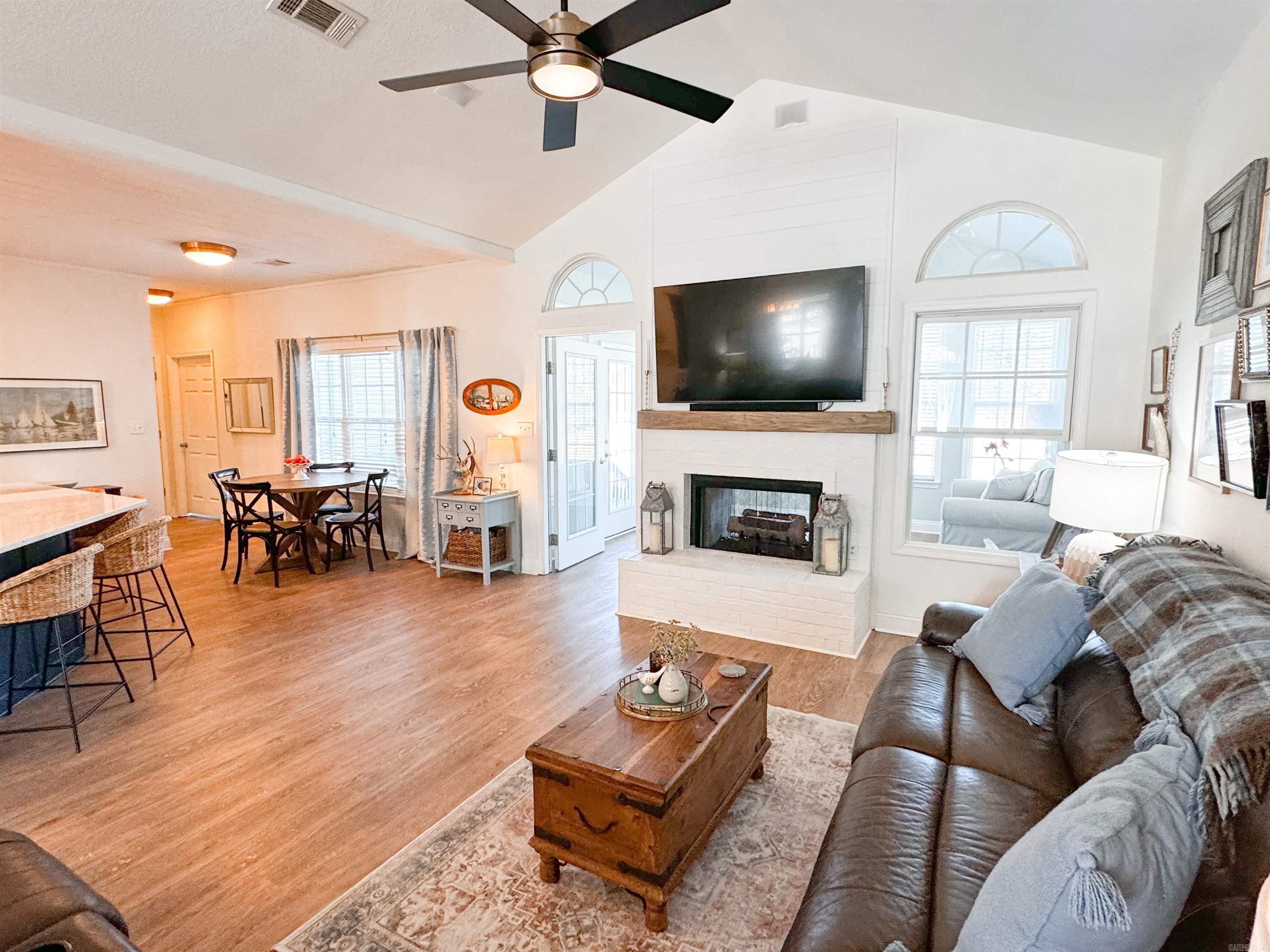 ROLLING MEADOWS (UNREC) - Residential