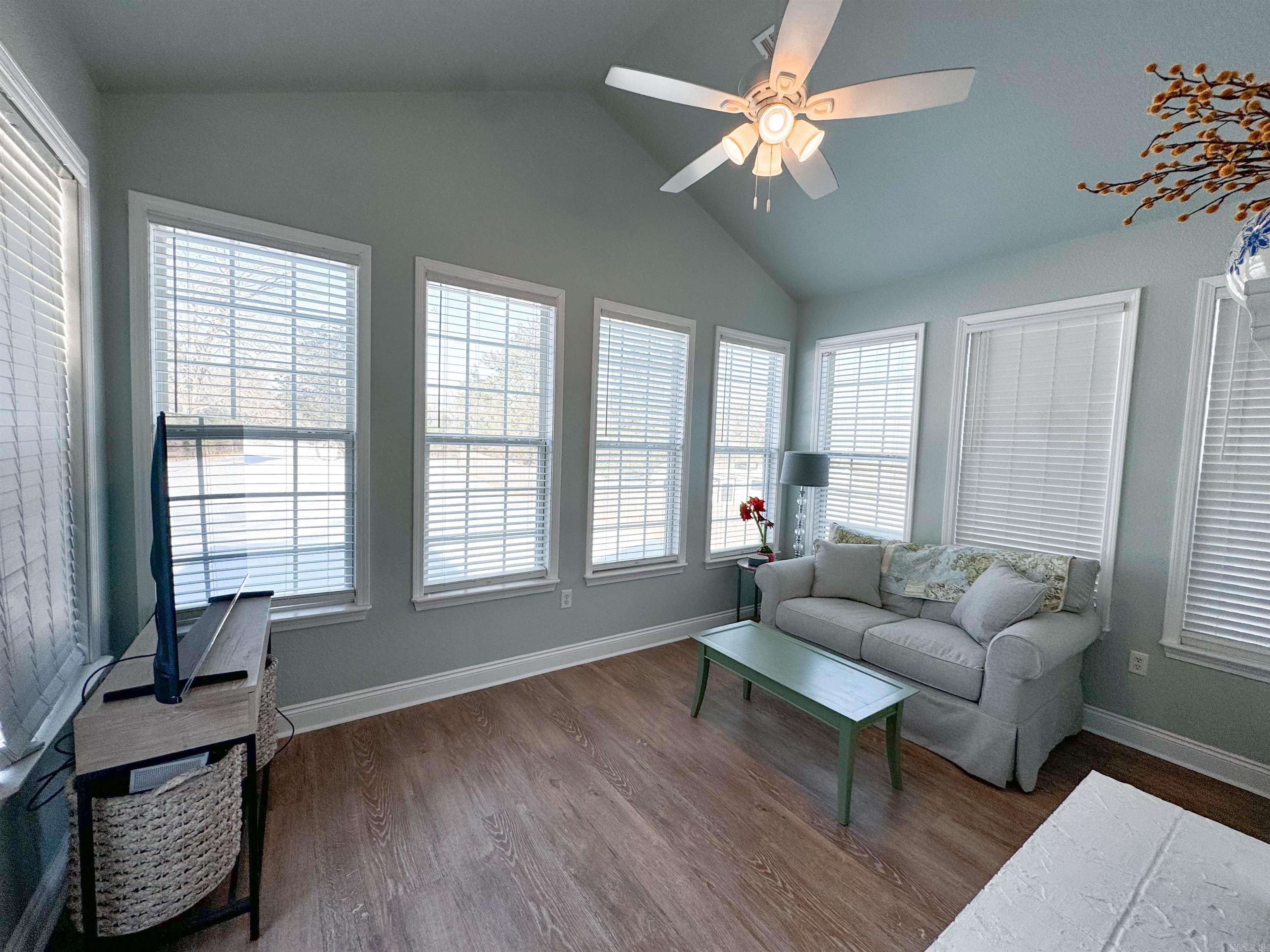 ROLLING MEADOWS (UNREC) - Residential