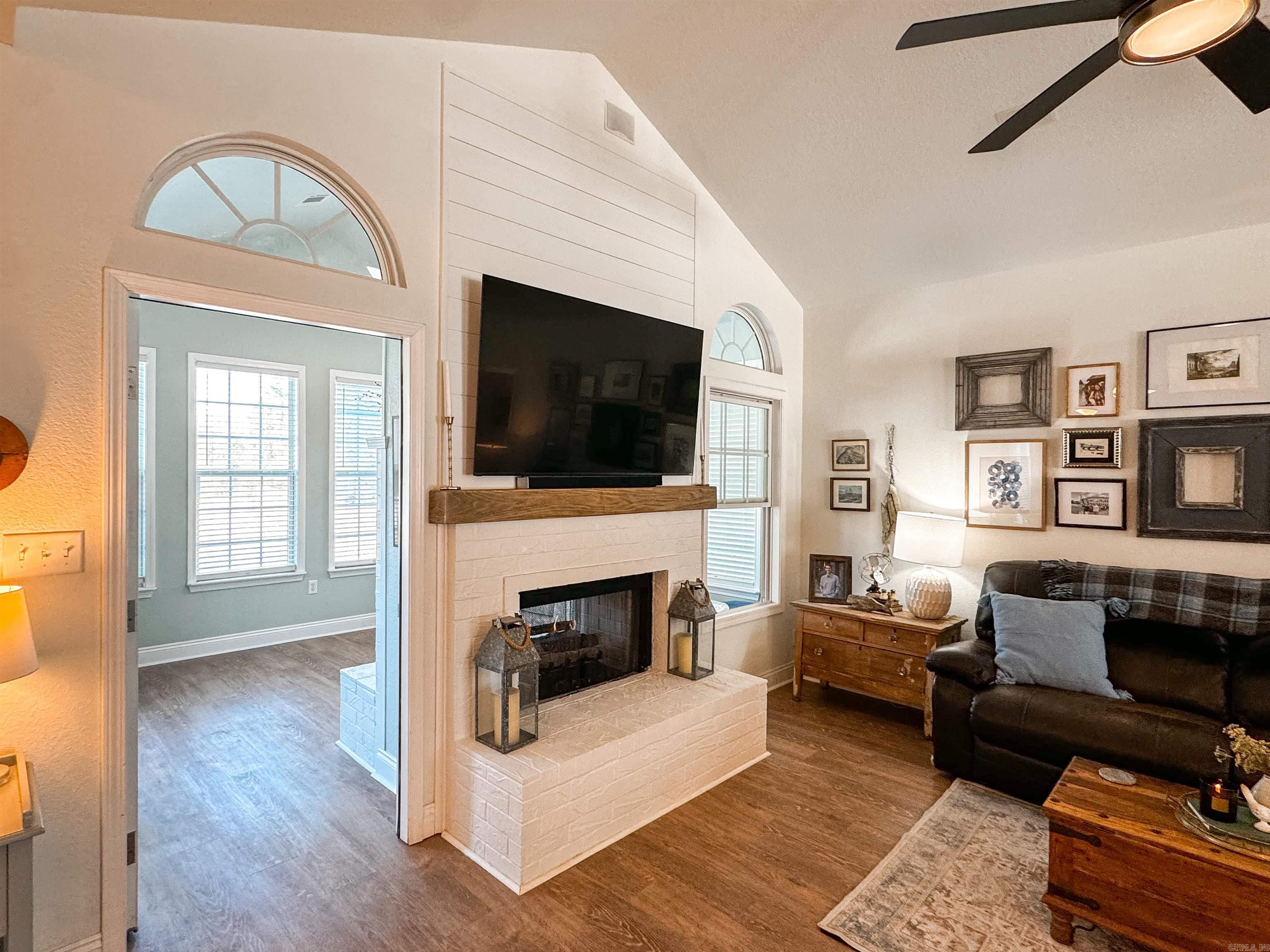 ROLLING MEADOWS (UNREC) - Residential