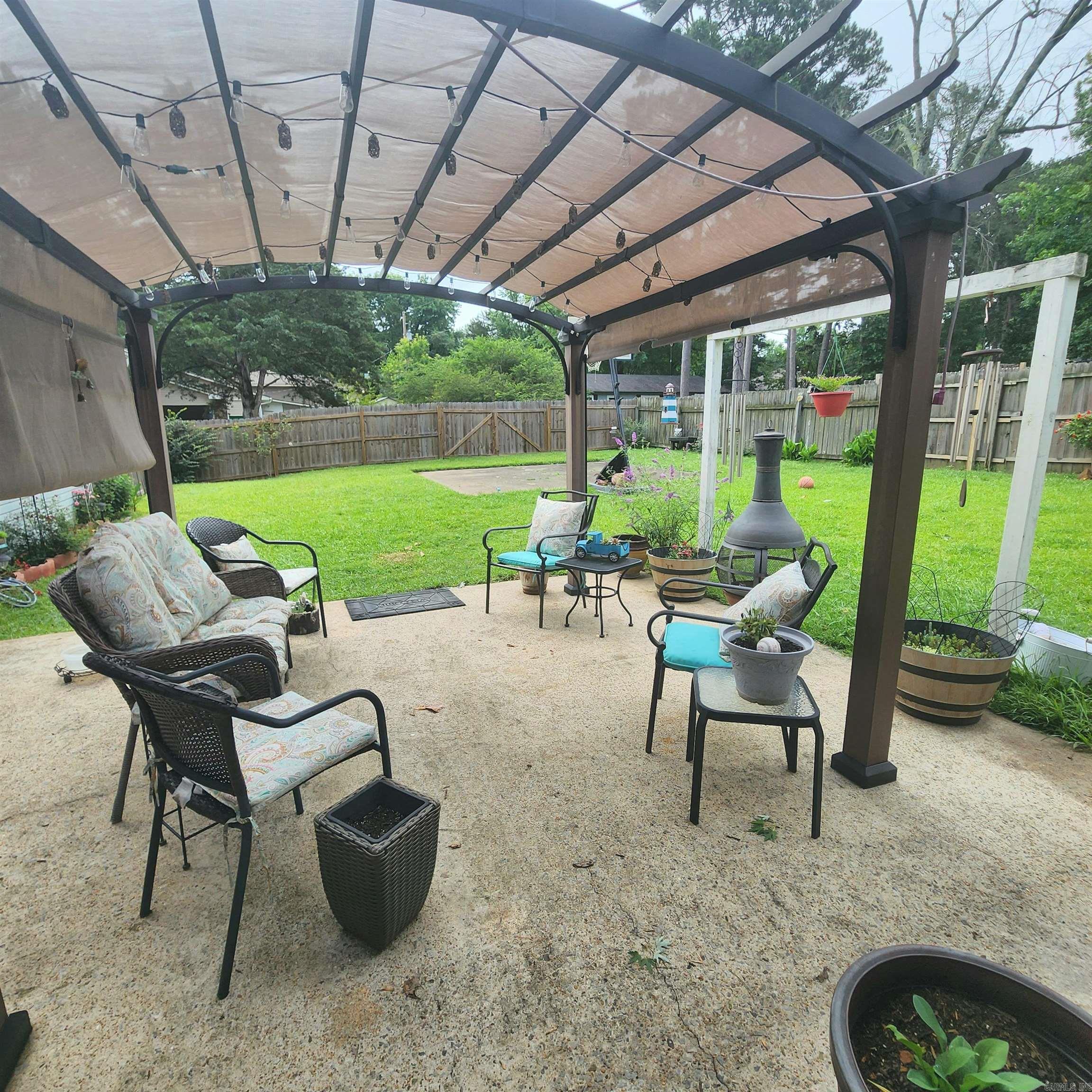 CEDAR RIDGE - Residential