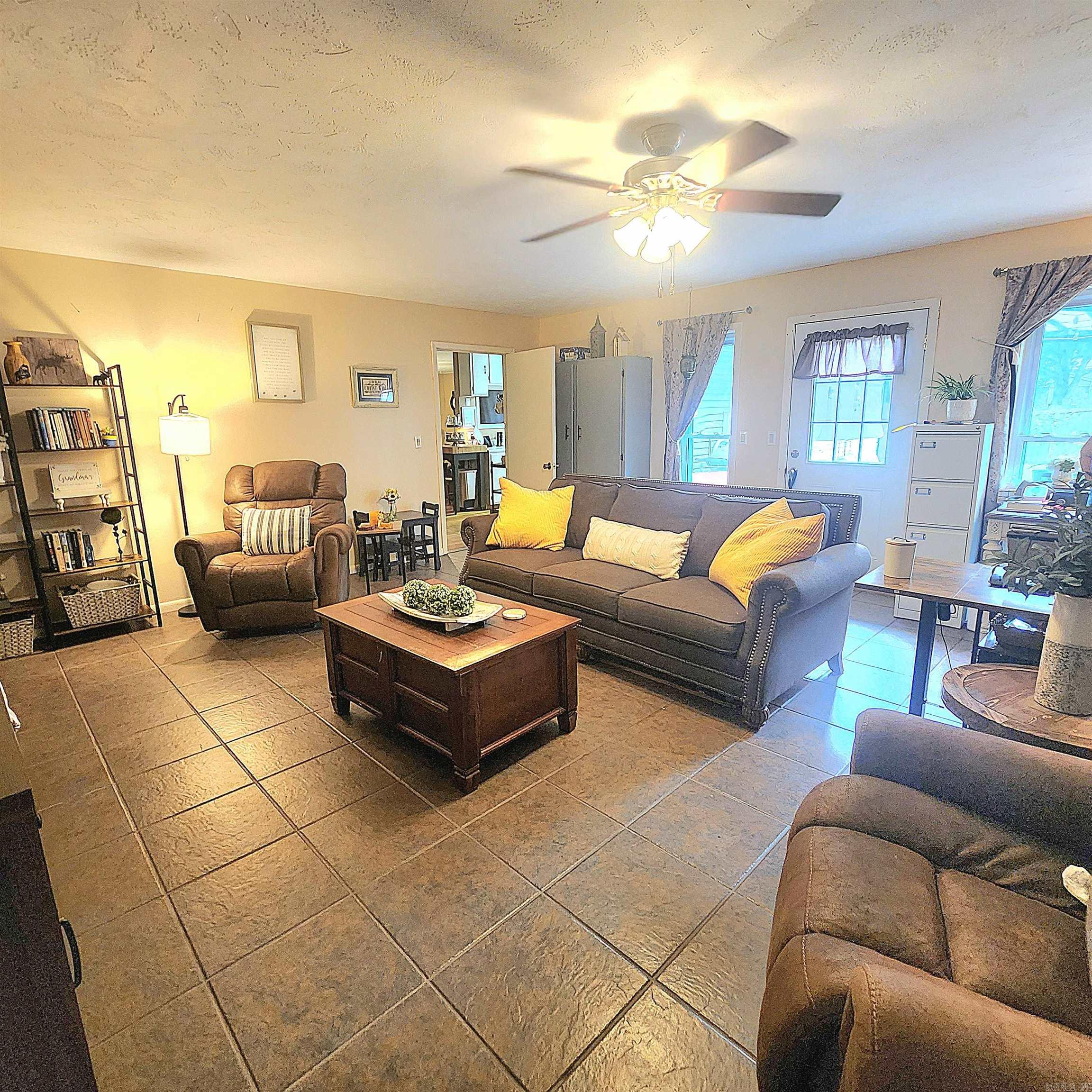CEDAR RIDGE - Residential