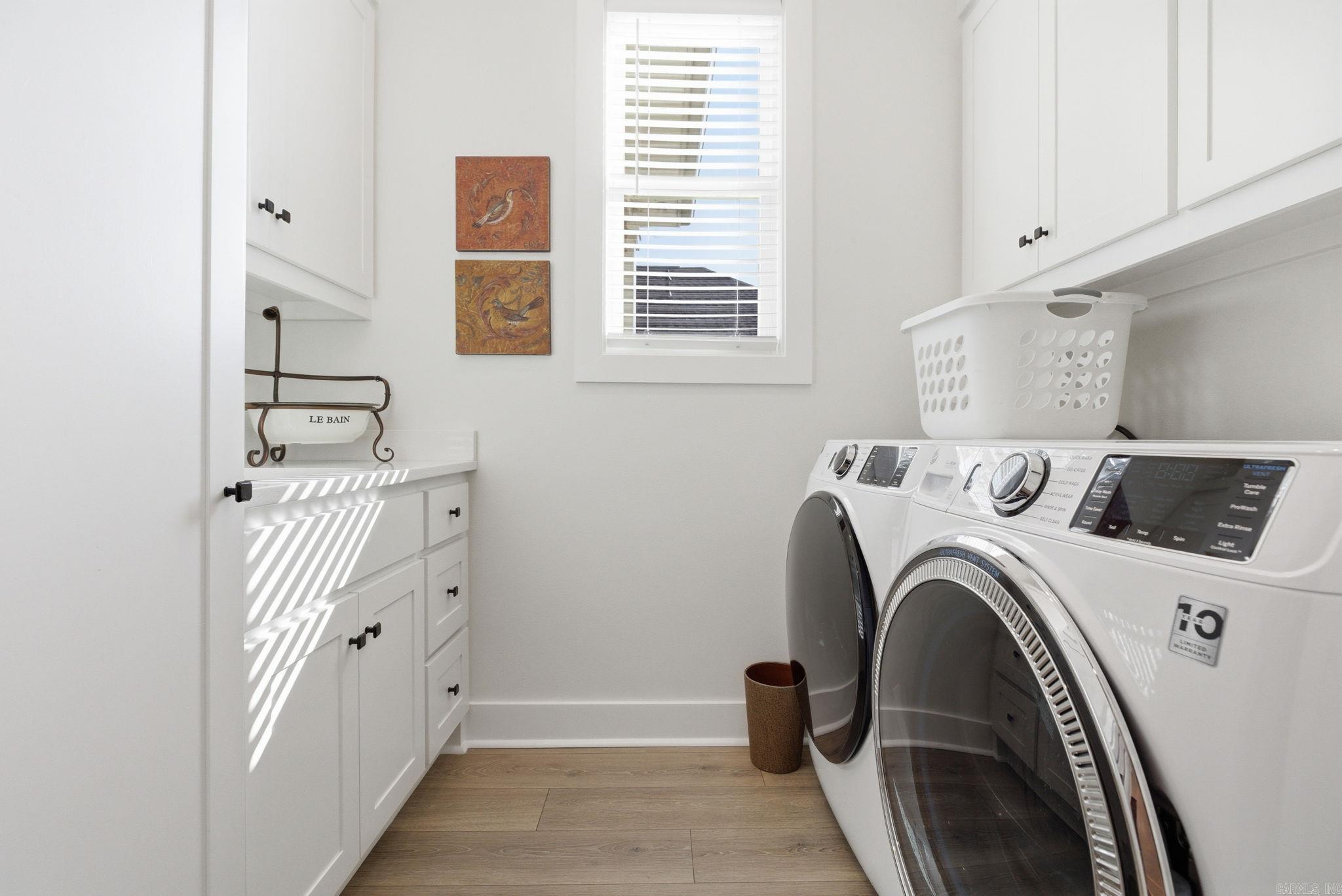 MIDTOWN BRYANT - Residential